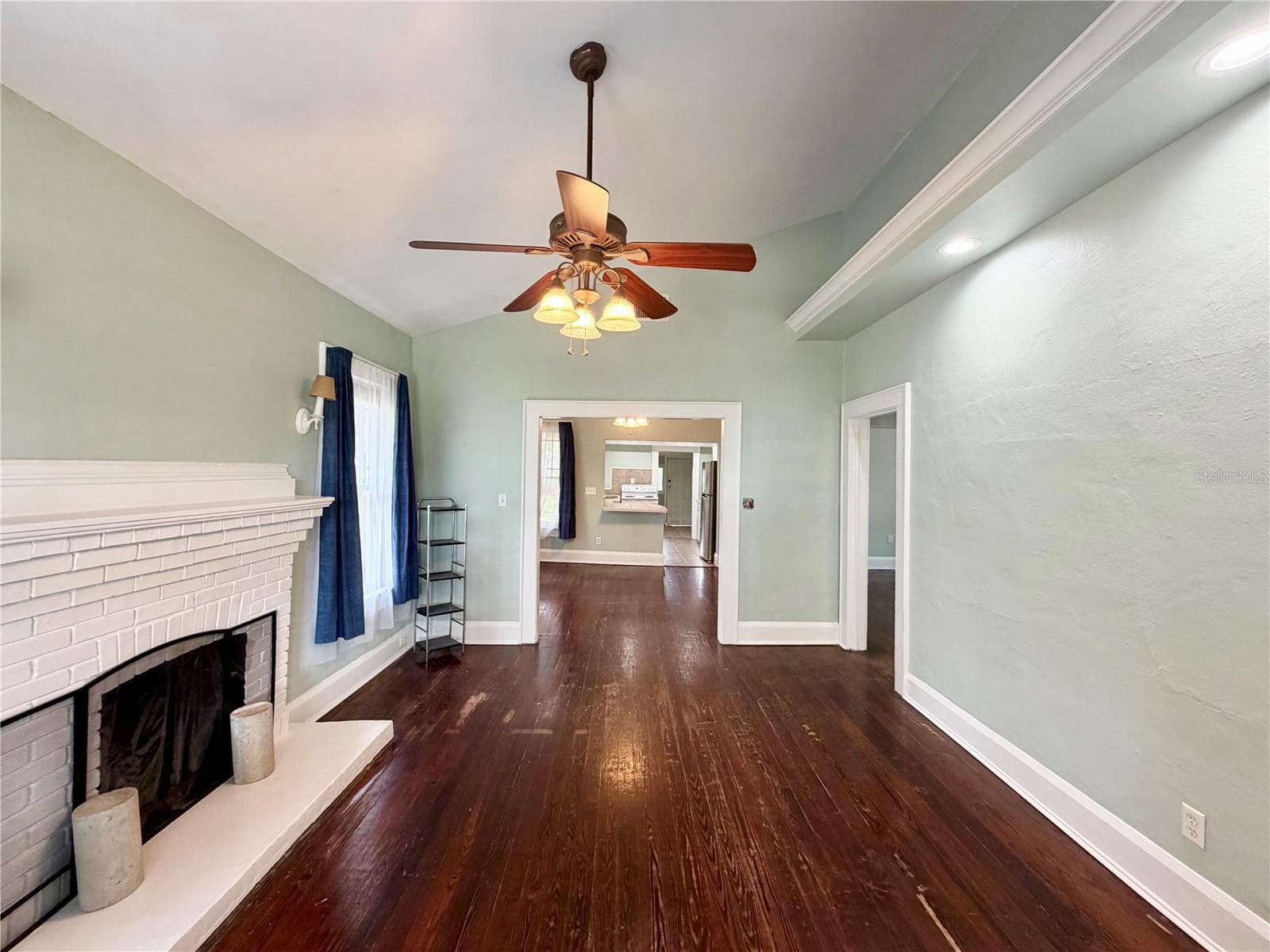 Single Family Residence at 521 YOUNG PL, LAKELAND, photo 21 of 47
