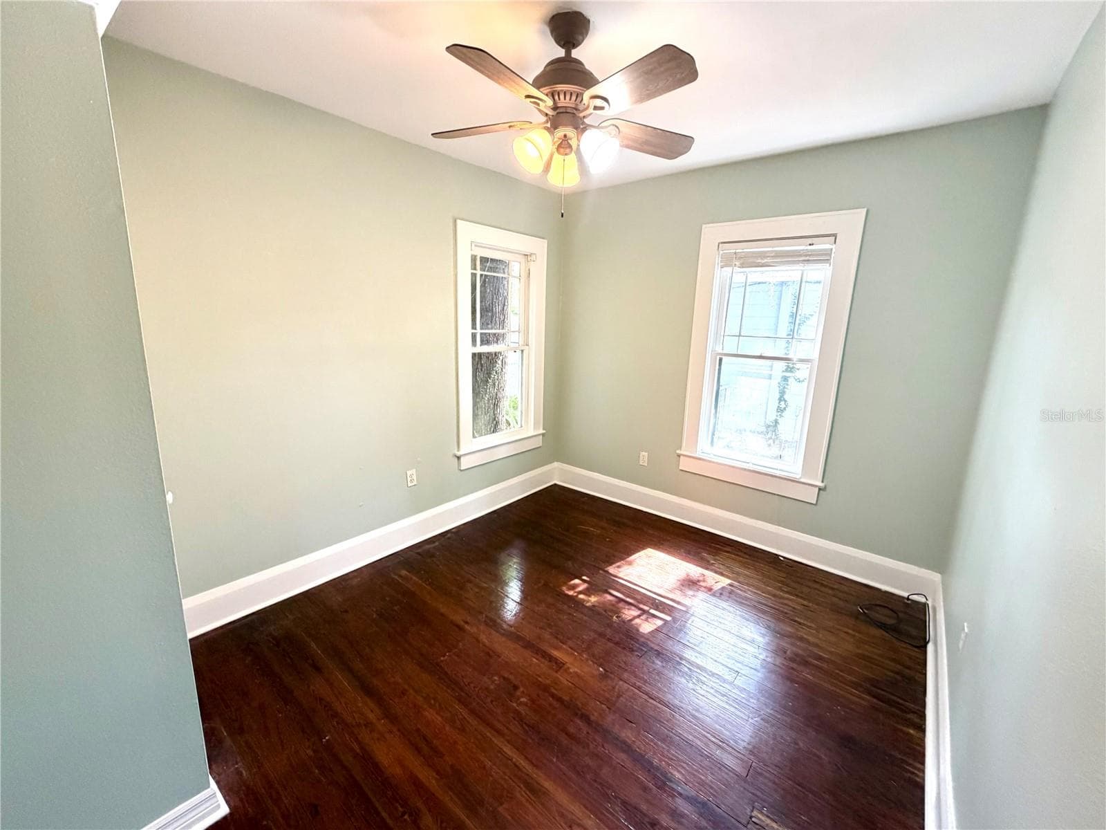Single Family Residence at 521 YOUNG PL, LAKELAND, photo 37 of 47