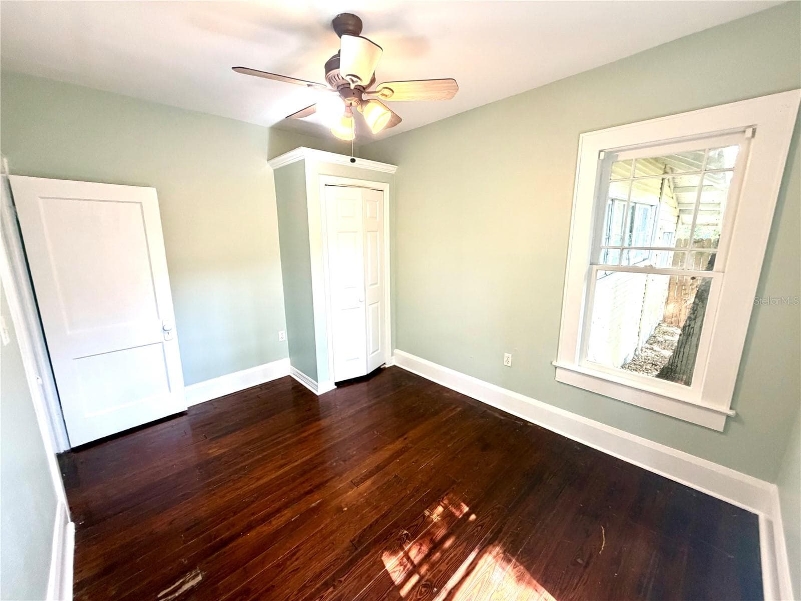 Single Family Residence at 521 YOUNG PL, LAKELAND, photo 38 of 47