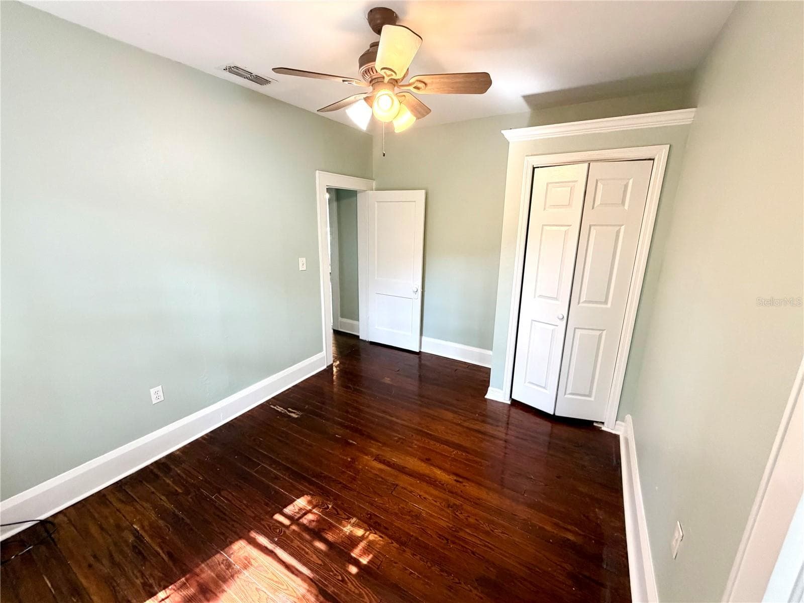 Single Family Residence at 521 YOUNG PL, LAKELAND, photo 39 of 47