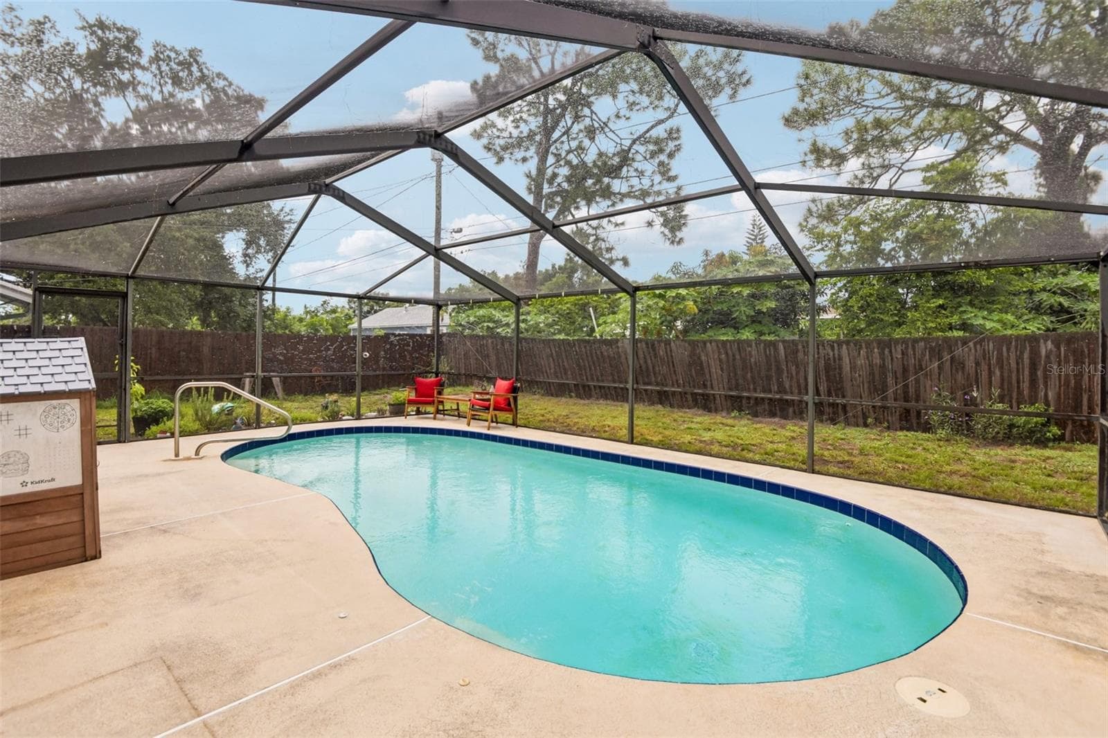 Single Family Residence at 8401 PORTULACA AVE, SEMINOLE, photo 2 of 26