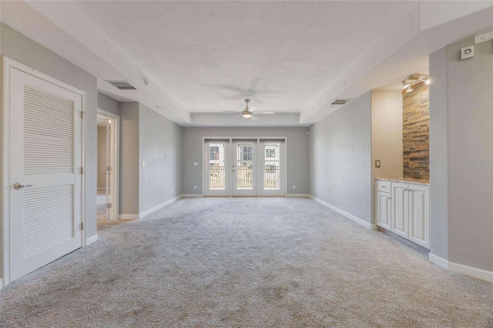 Condominium at 424 LUNA BELLA LN #332, NEW SMYRNA BEACH, photo 11 of 40
