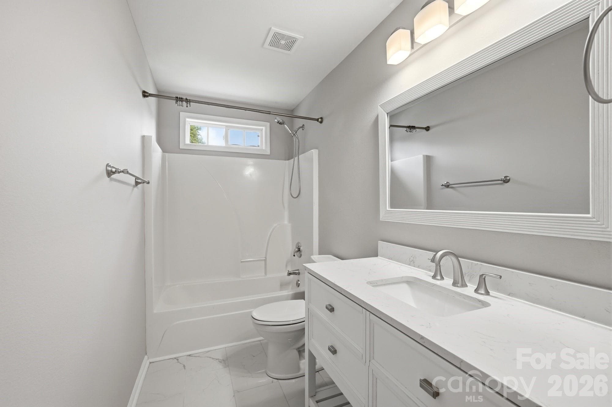 Single Family Residence at 2722 Meadow Knoll Drive, Charlotte, photo 16 of 21