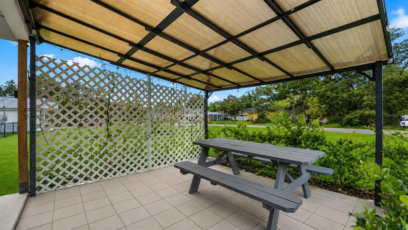 Single Family Residence at 12494 MOUNTAIN PLOVER RD, WEEKI WACHEE, photo 4 of 55