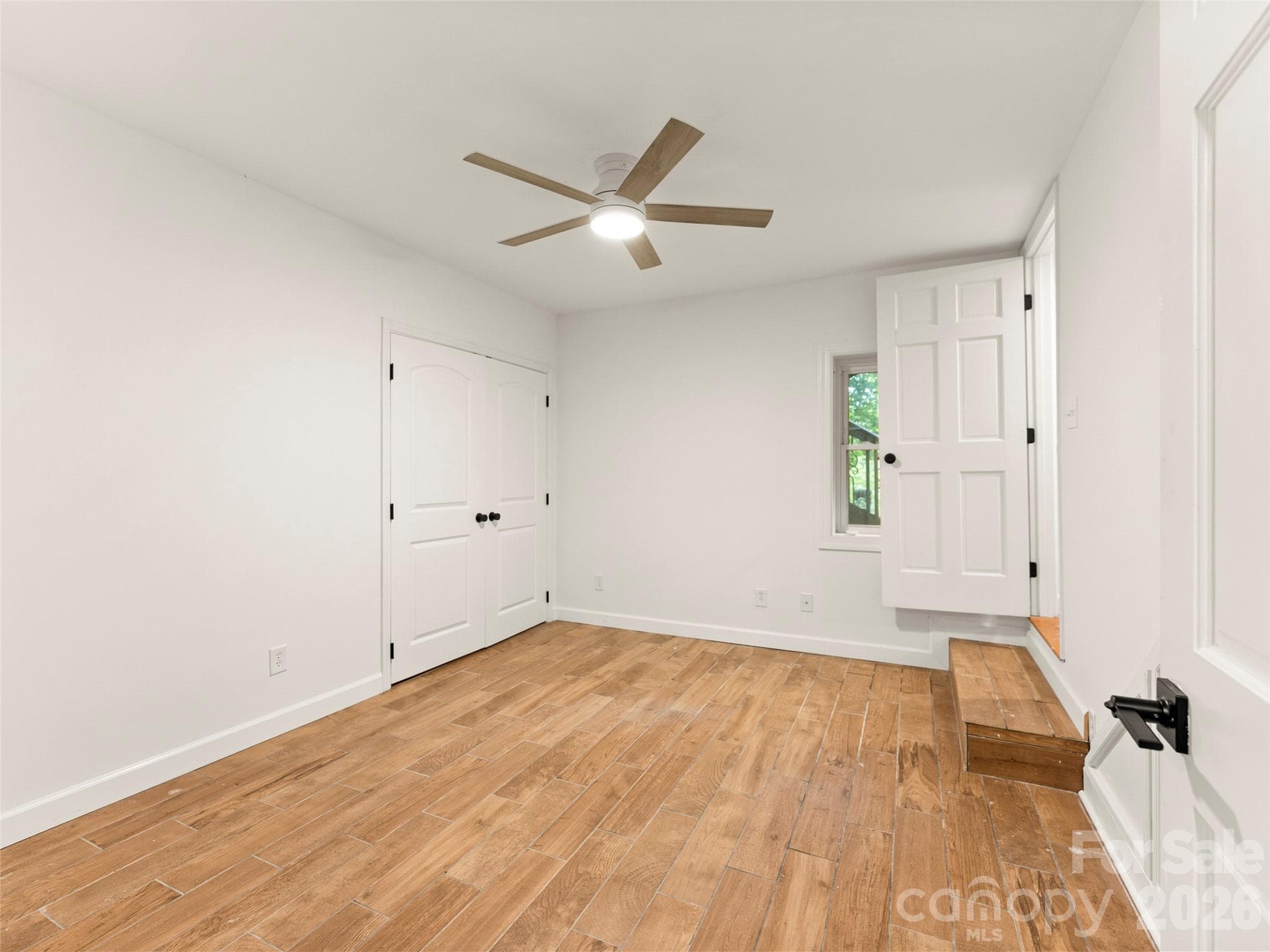 Single Family Residence at 28 Marne Road, Asheville, photo 37 of 47
