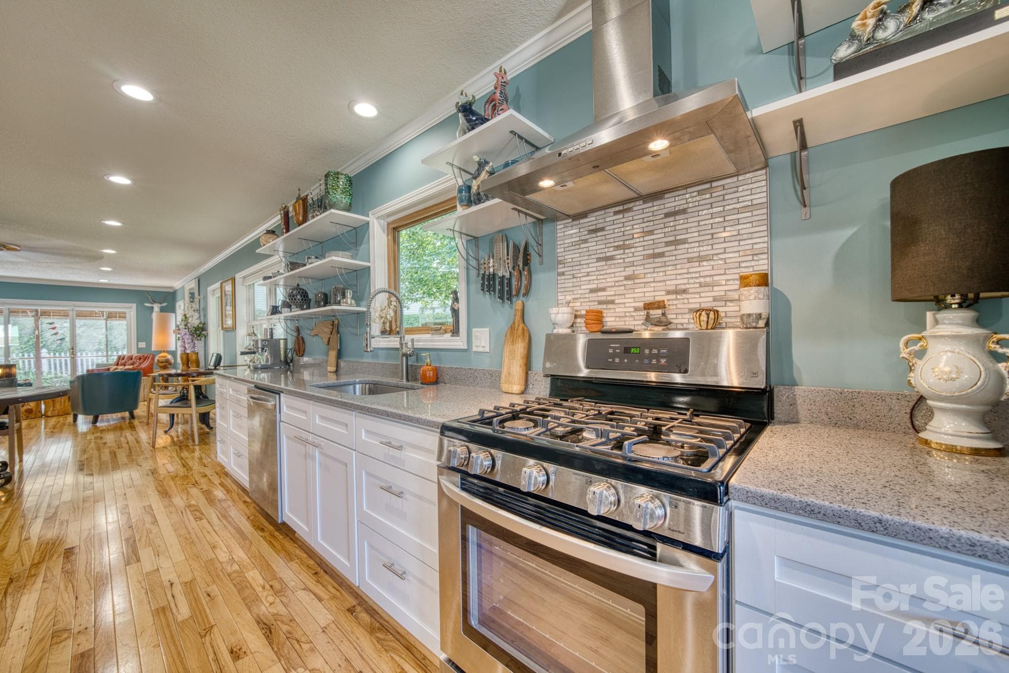 Condominium at 130 Exeter Court, Hendersonville, photo 6 of 41