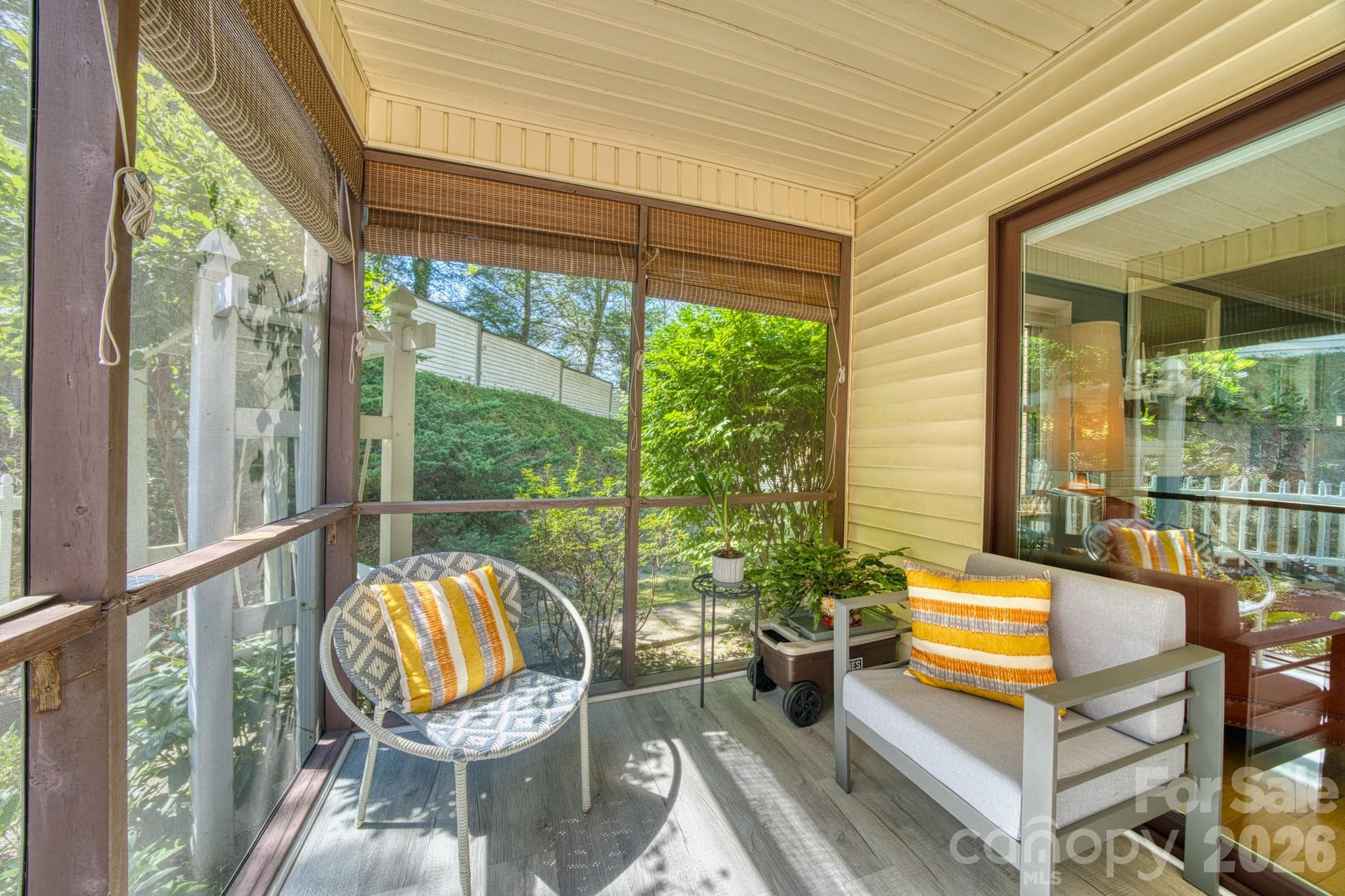 Condominium at 130 Exeter Court, Hendersonville, photo 27 of 41