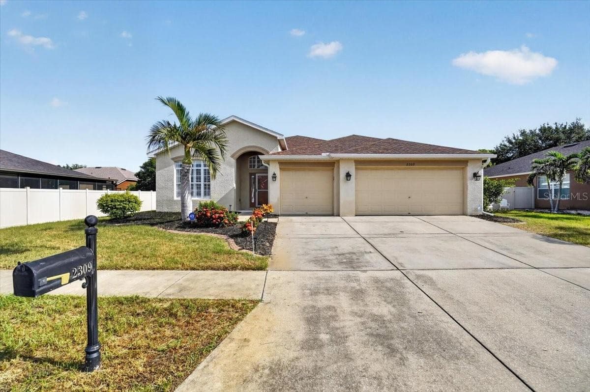 Front - 2309 SWORDFISH AVE, HOLIDAY