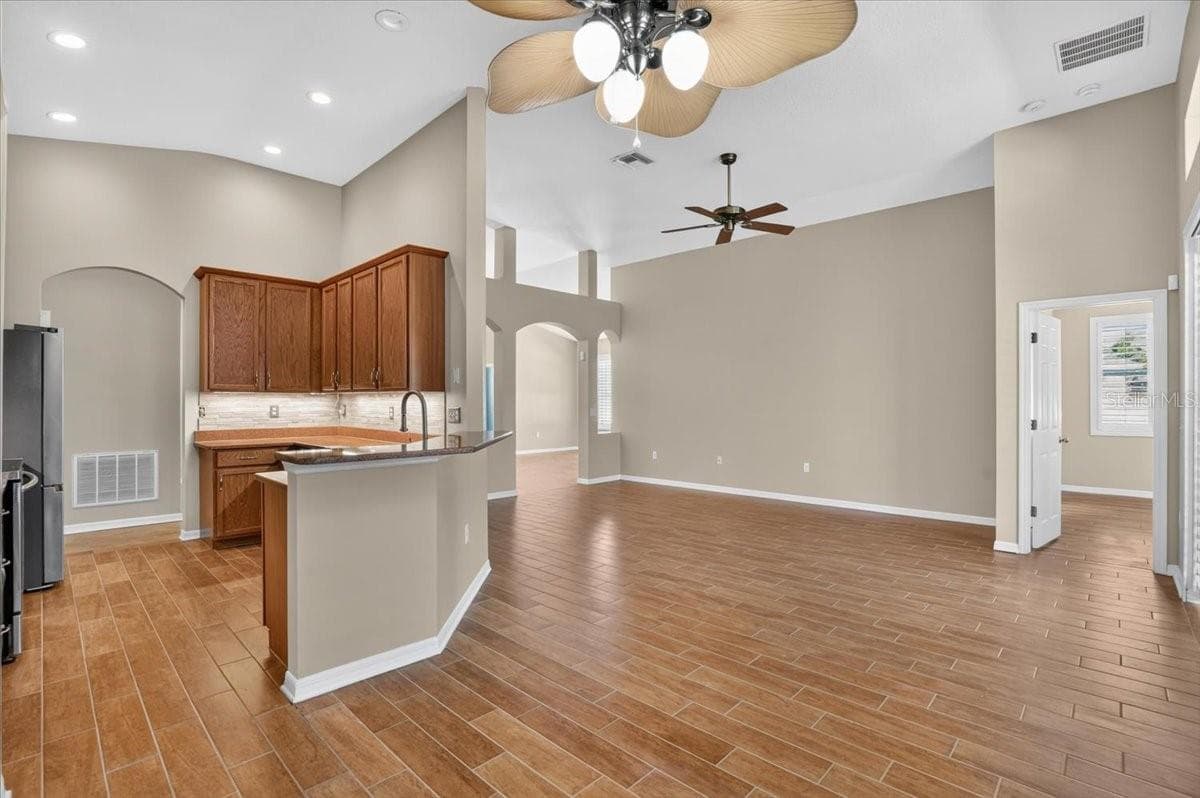 Kitchen - 2309 SWORDFISH AVE, HOLIDAY