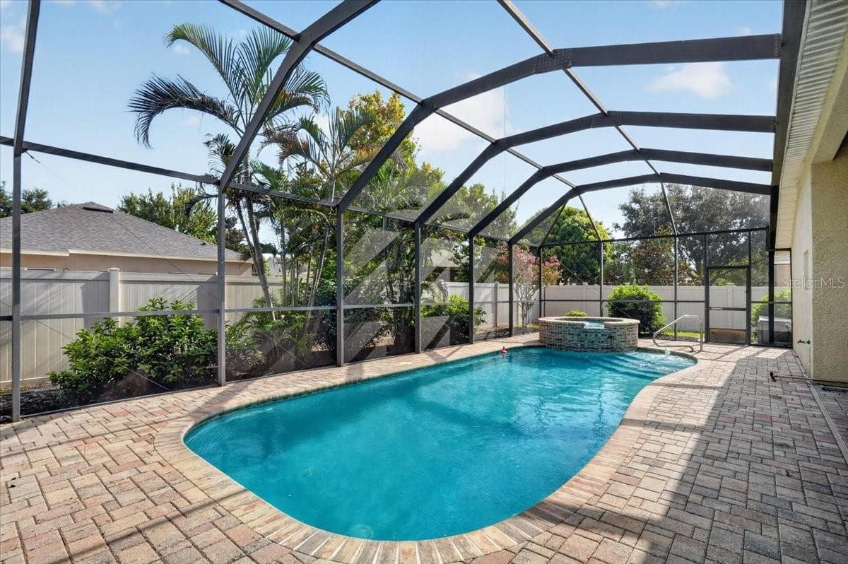Screened pool area - 2309 SWORDFISH AVE, HOLIDAY