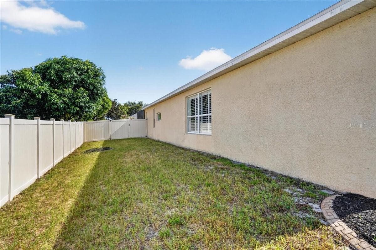 Double gate - 2309 SWORDFISH AVE, HOLIDAY