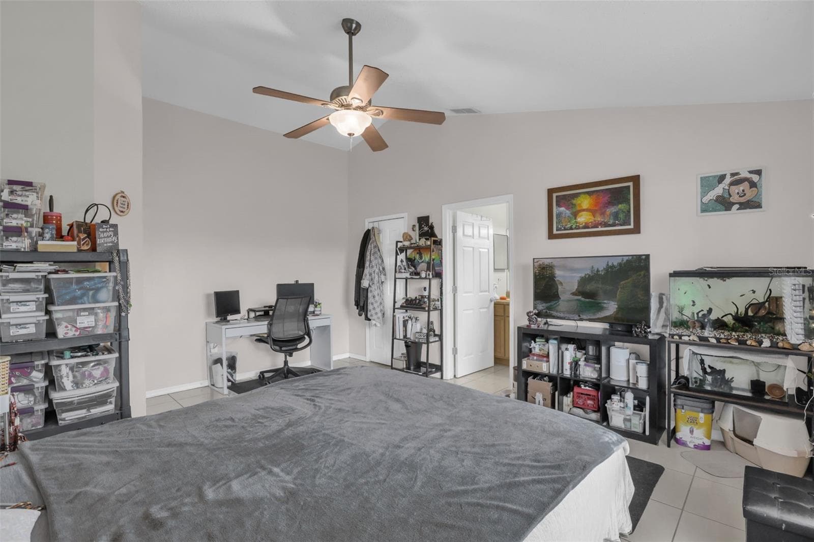 Single Family Residence at 418 GROVEPARK DR, DAVENPORT, photo 12 of 28