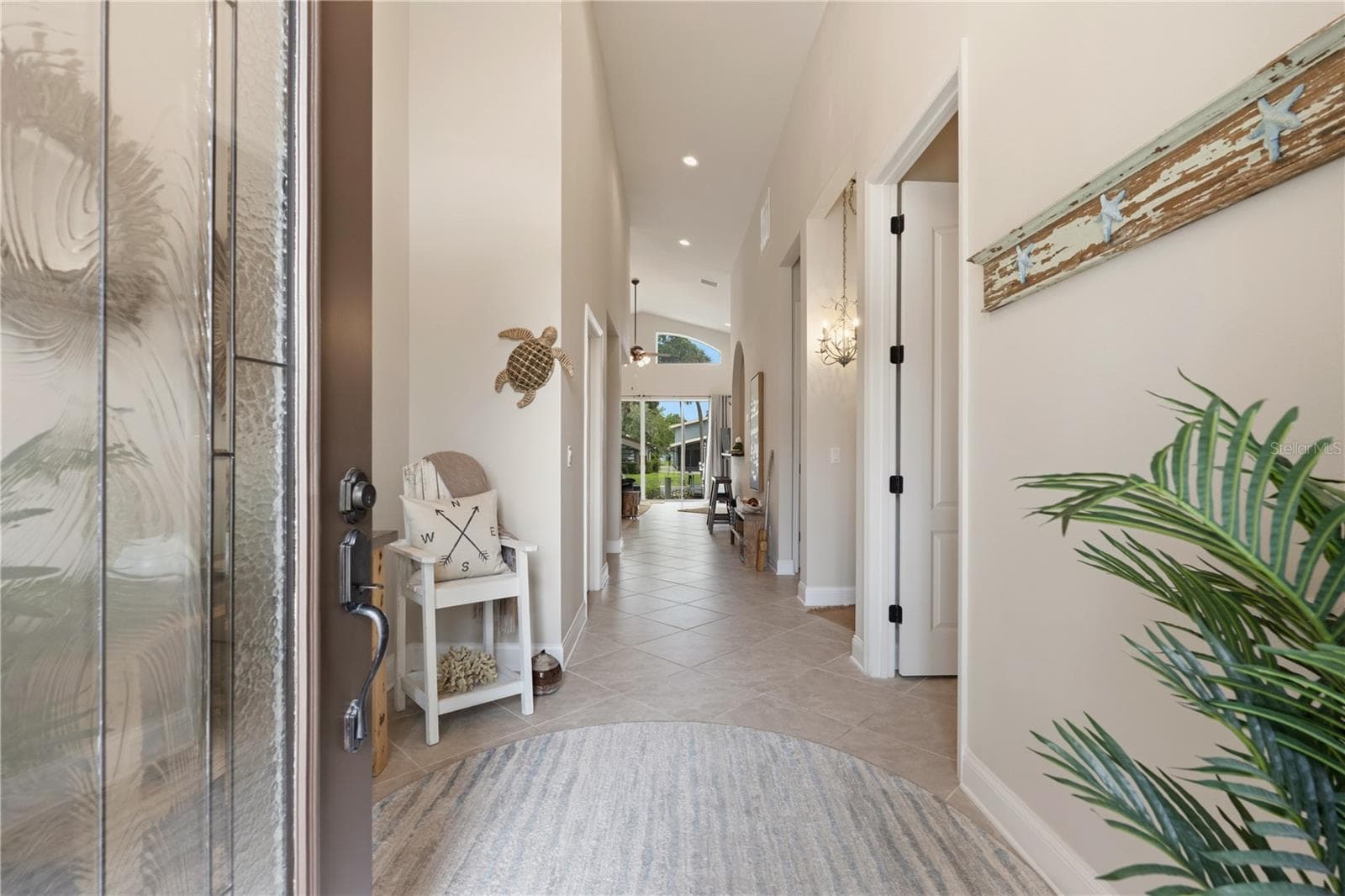 Single Family Residence at 5158 S RIVERVIEW CIR, HOMOSASSA, photo 6 of 49