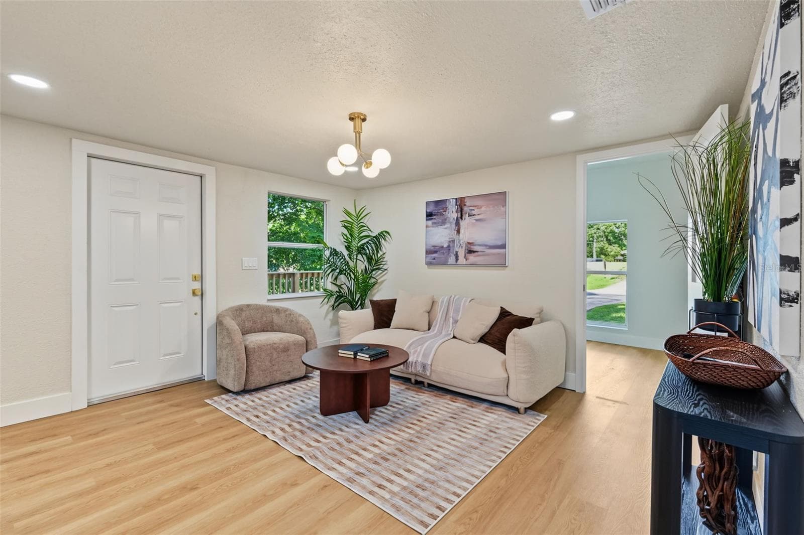 Single Family Residence at 8713 N EDISON AVE, TAMPA, photo 6 of 53