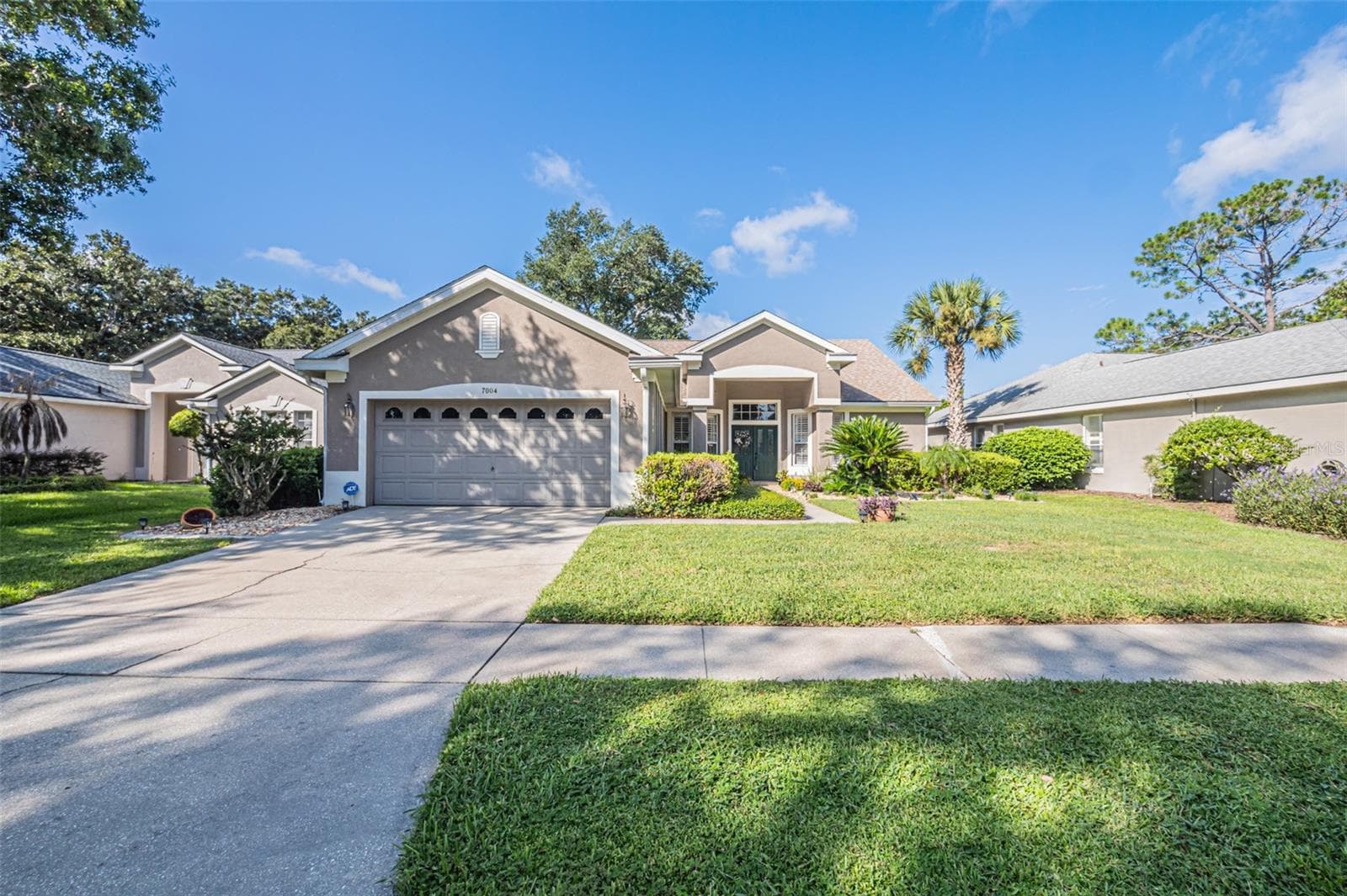 Single Family Residence at 7004 PINE HOLLOW DR, MOUNT DORA, photo 2 of 77