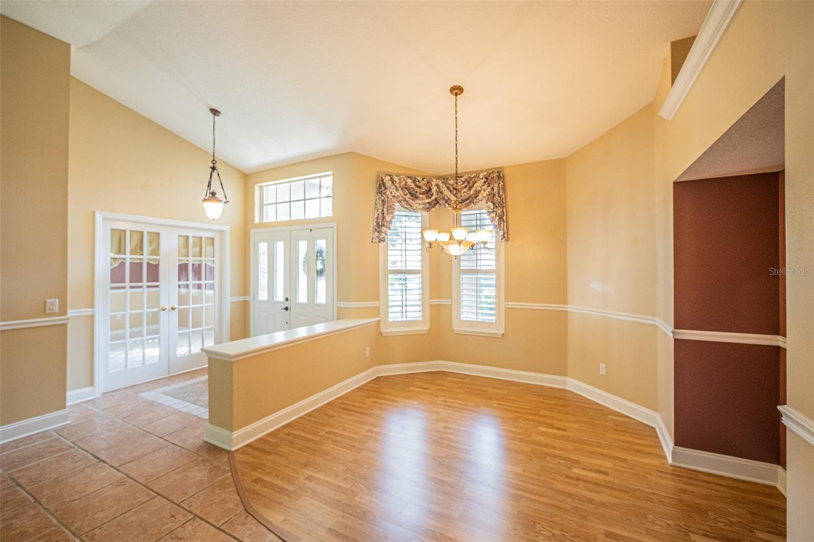 Single Family Residence at 7004 PINE HOLLOW DR, MOUNT DORA, photo 9 of 77