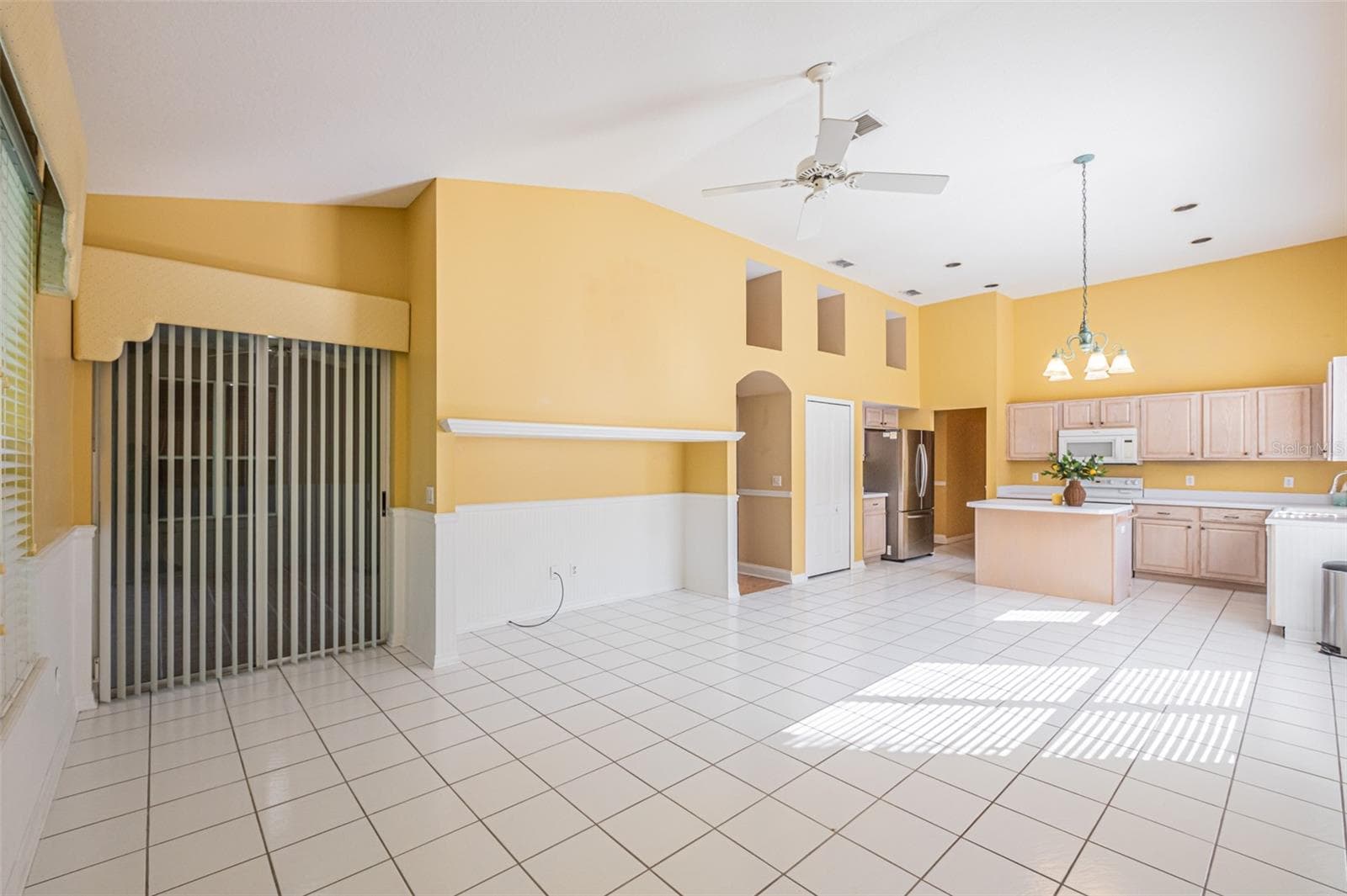 Single Family Residence at 7004 PINE HOLLOW DR, MOUNT DORA, photo 17 of 77