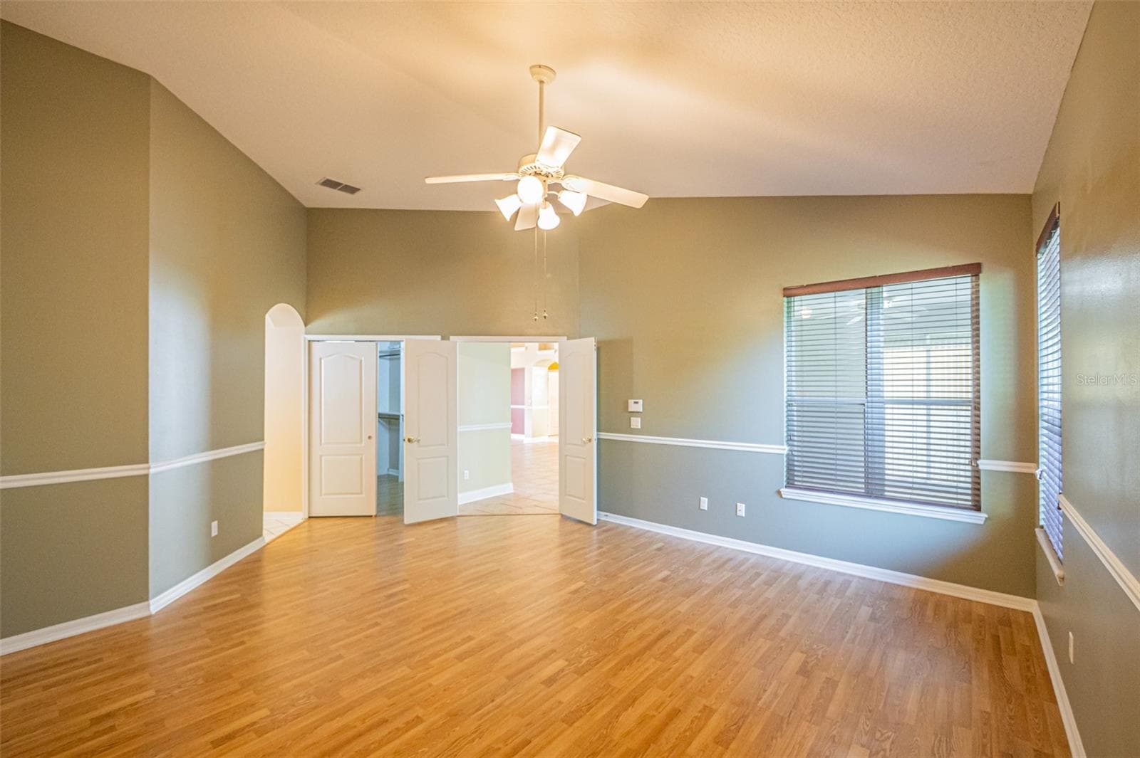 Single Family Residence at 7004 PINE HOLLOW DR, MOUNT DORA, photo 22 of 77