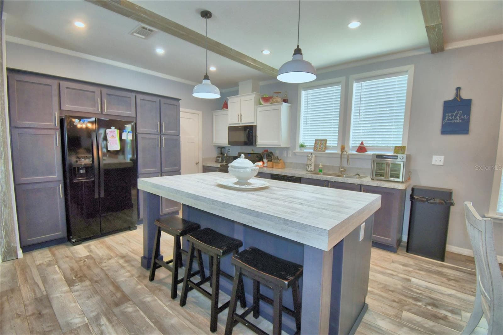 KITCHEN & ISLAND - 2497 US HIGHWAY 98 W, FROSTPROOF