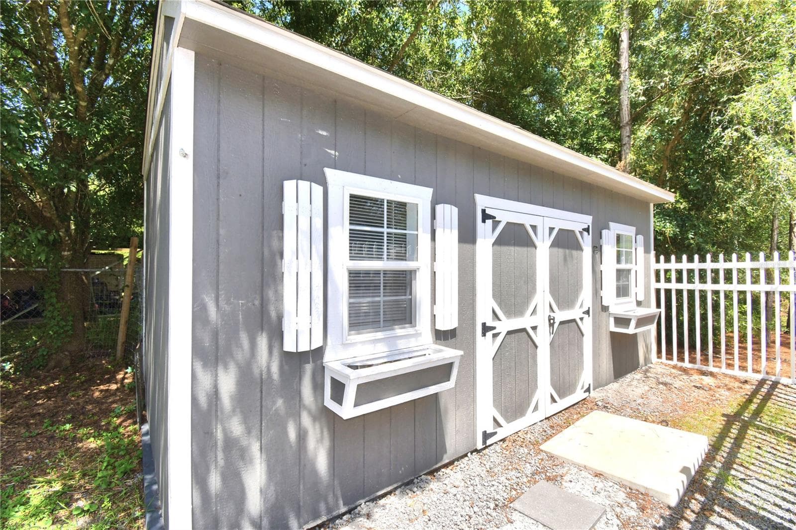OFFICE - 2497 US HIGHWAY 98 W, FROSTPROOF