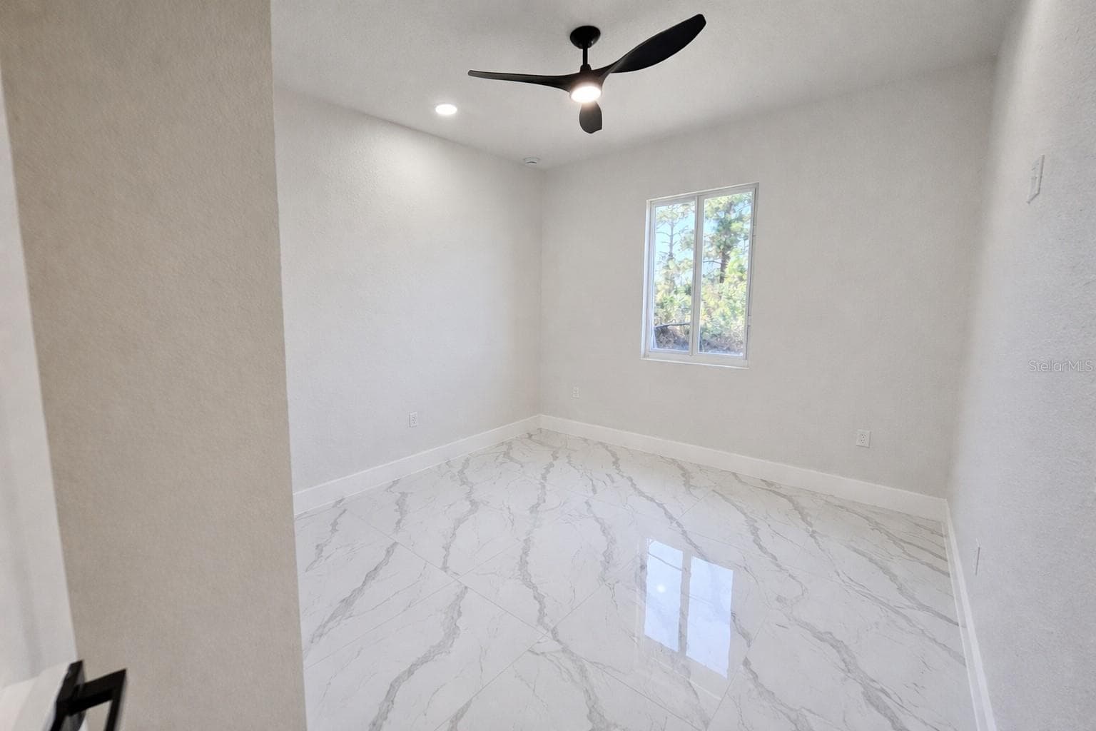 Duplex at 4816/4818 24TH ST SW, LEHIGH ACRES, photo 20 of 40