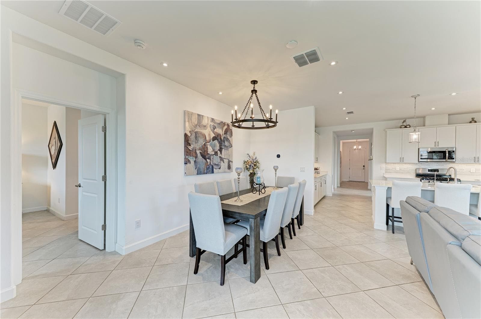 Single Family Residence at 5212 BLUE CRUSH ST, LAKEWOOD RANCH, photo 18 of 66