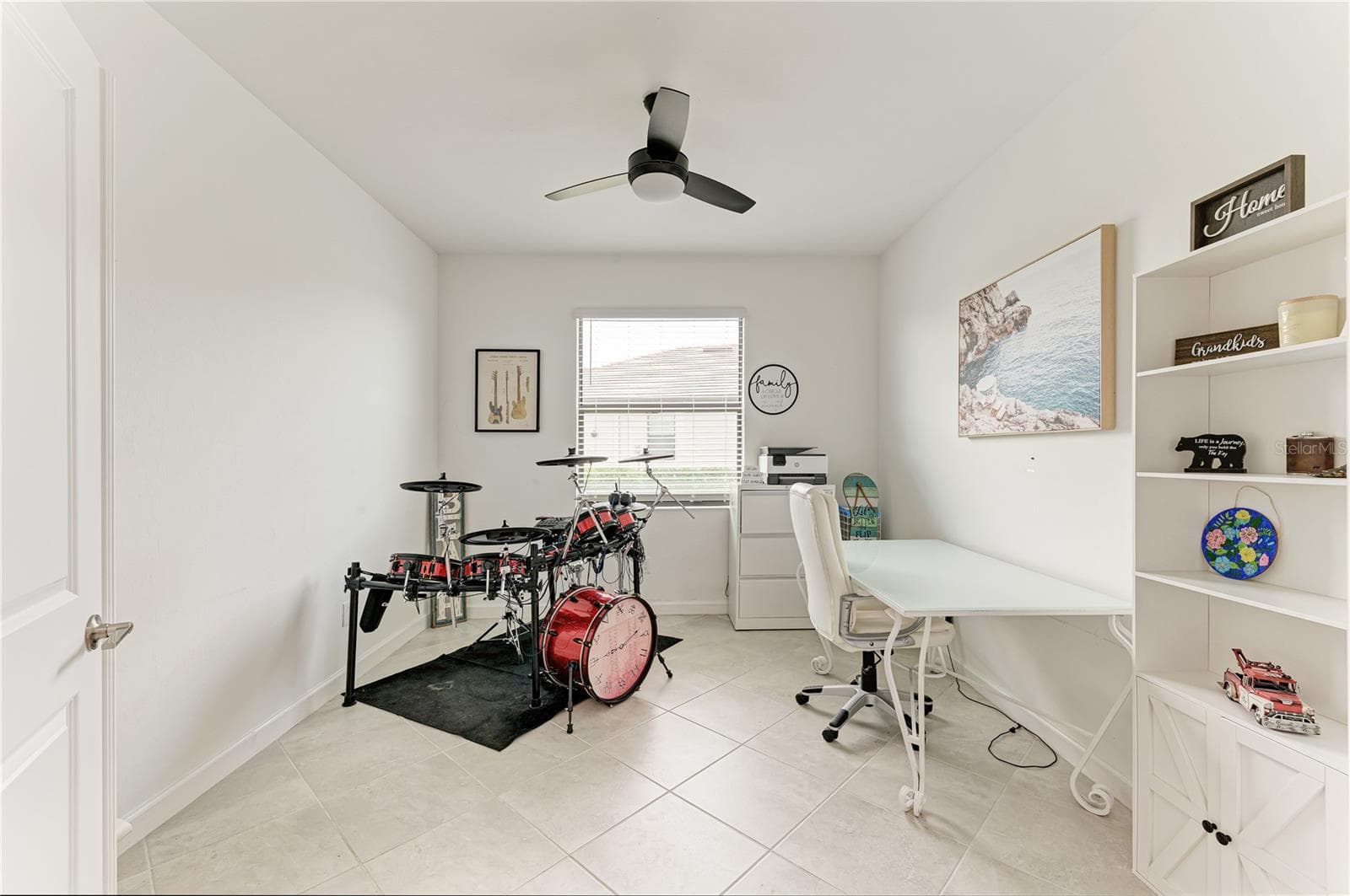 Single Family Residence at 5212 BLUE CRUSH ST, LAKEWOOD RANCH, photo 36 of 66