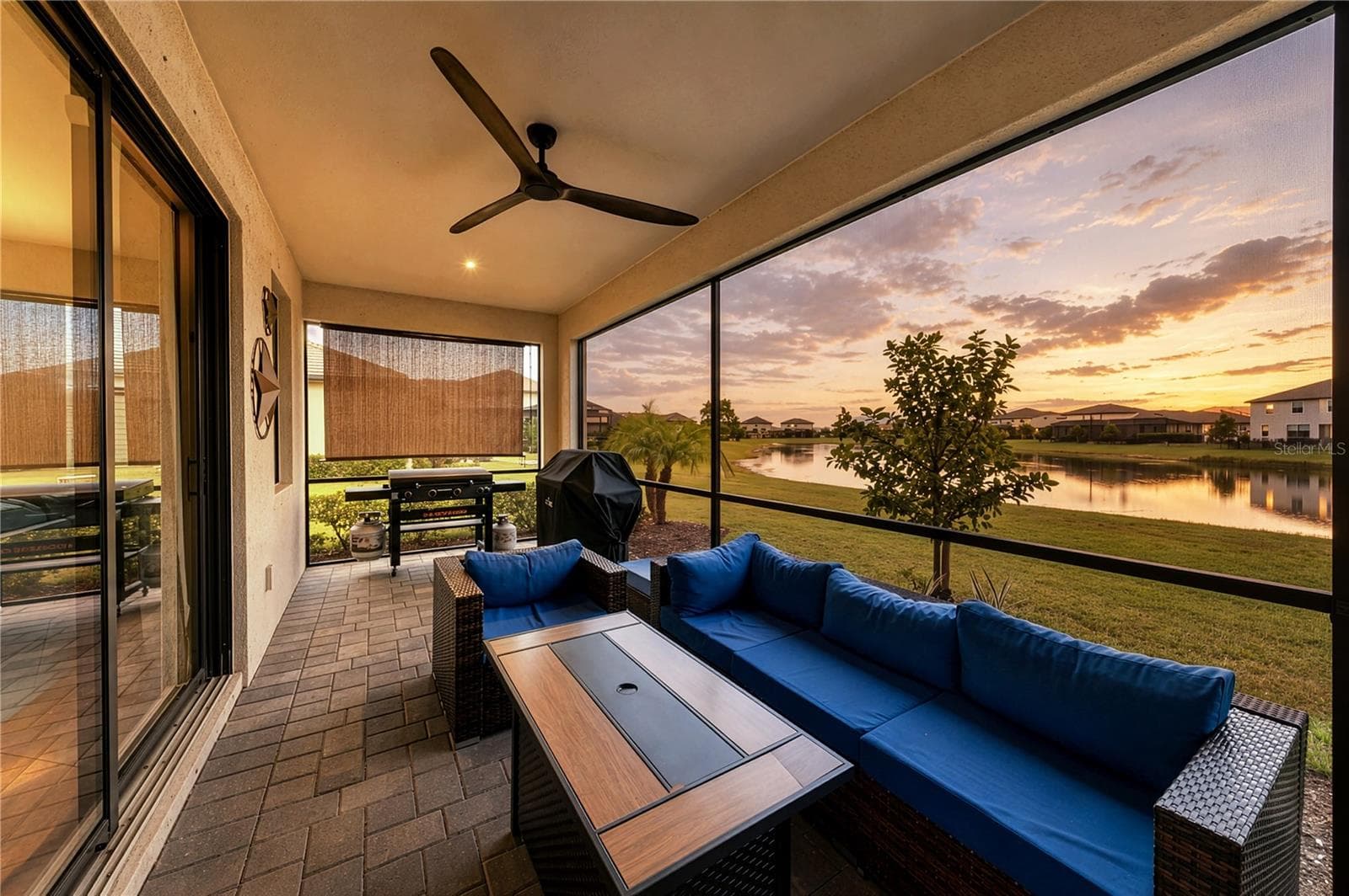 Single Family Residence at 5212 BLUE CRUSH ST, LAKEWOOD RANCH, photo 42 of 66