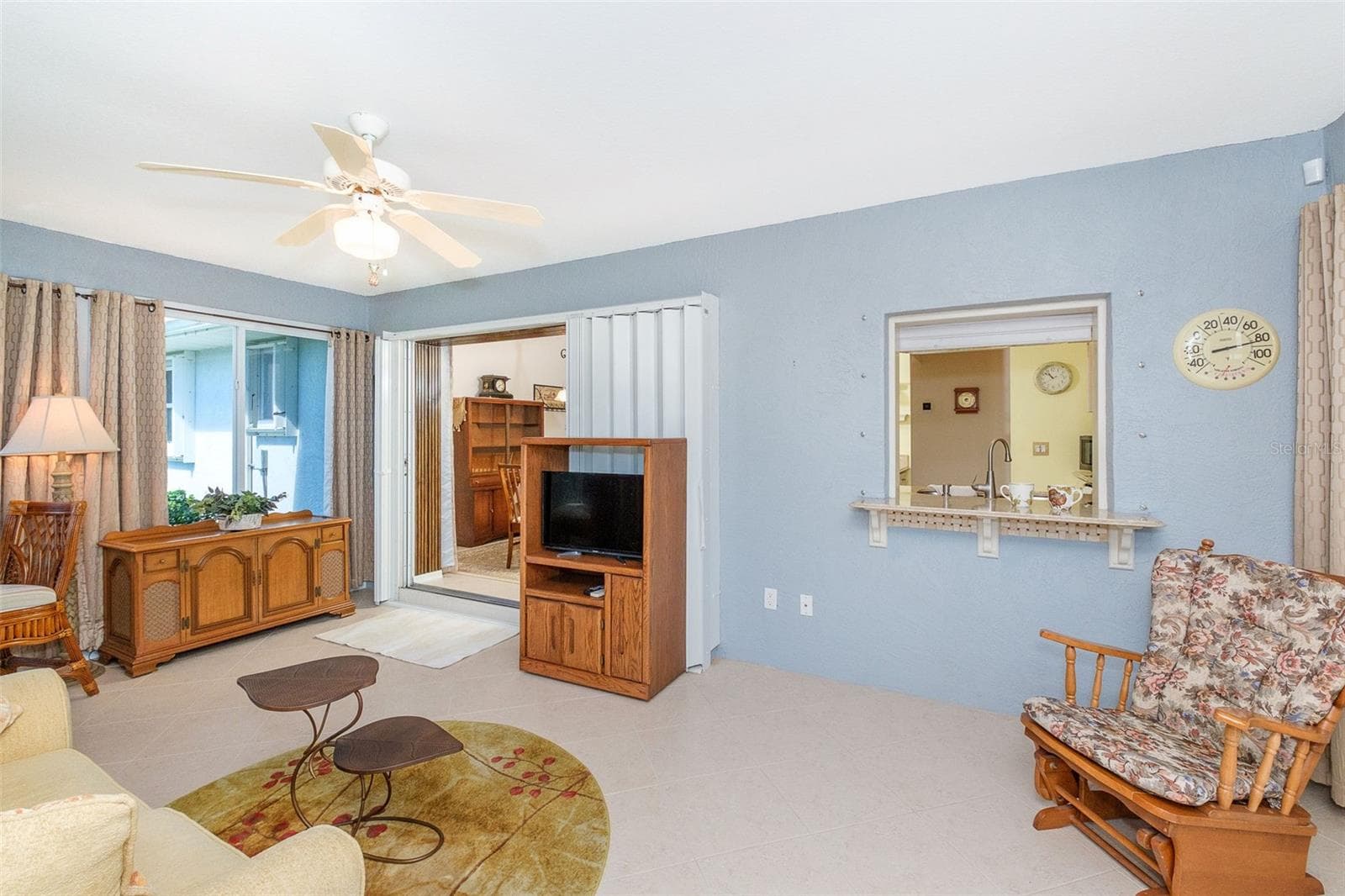 Glass enclosed Florida room - 9296 ARRID CIR, PORT CHARLOTTE