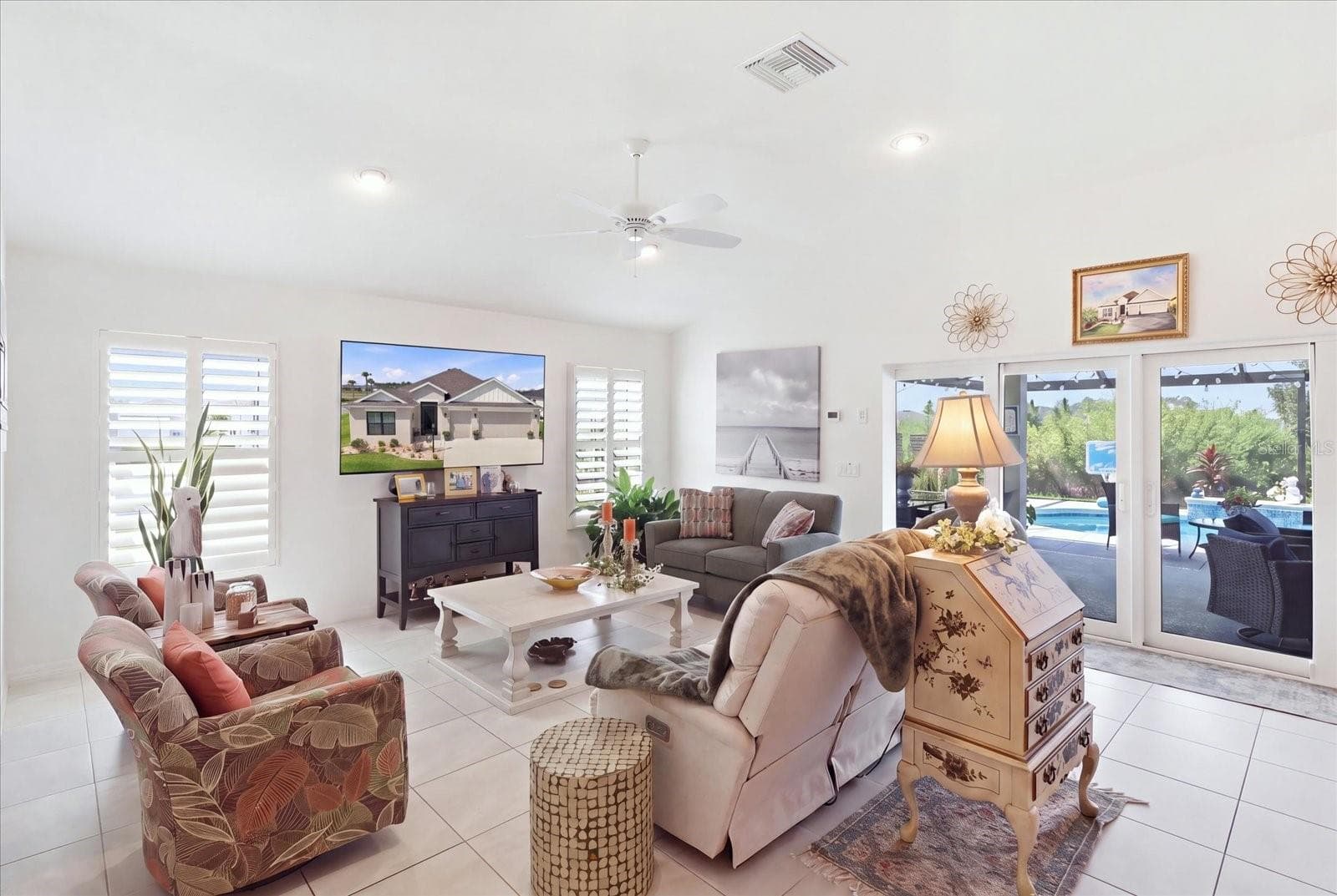 Single Family Residence at 7634 FRANK DIPIETRO DR DR, THE VILLAGES, photo 10 of 43