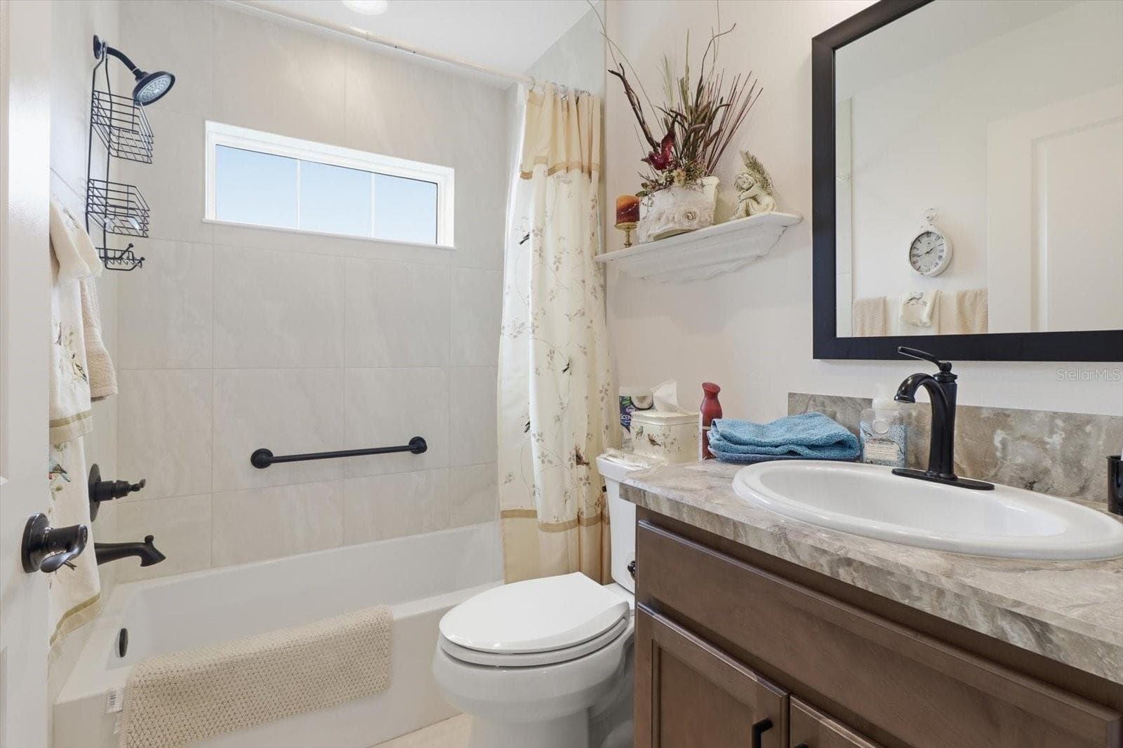 Single Family Residence at 7634 FRANK DIPIETRO DR DR, THE VILLAGES, photo 35 of 43