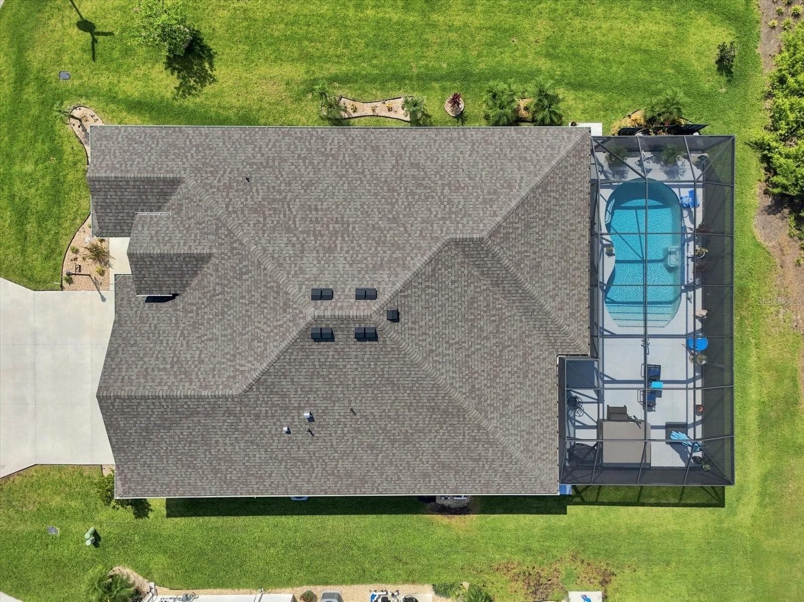 Single Family Residence at 7634 FRANK DIPIETRO DR DR, THE VILLAGES, photo 41 of 43