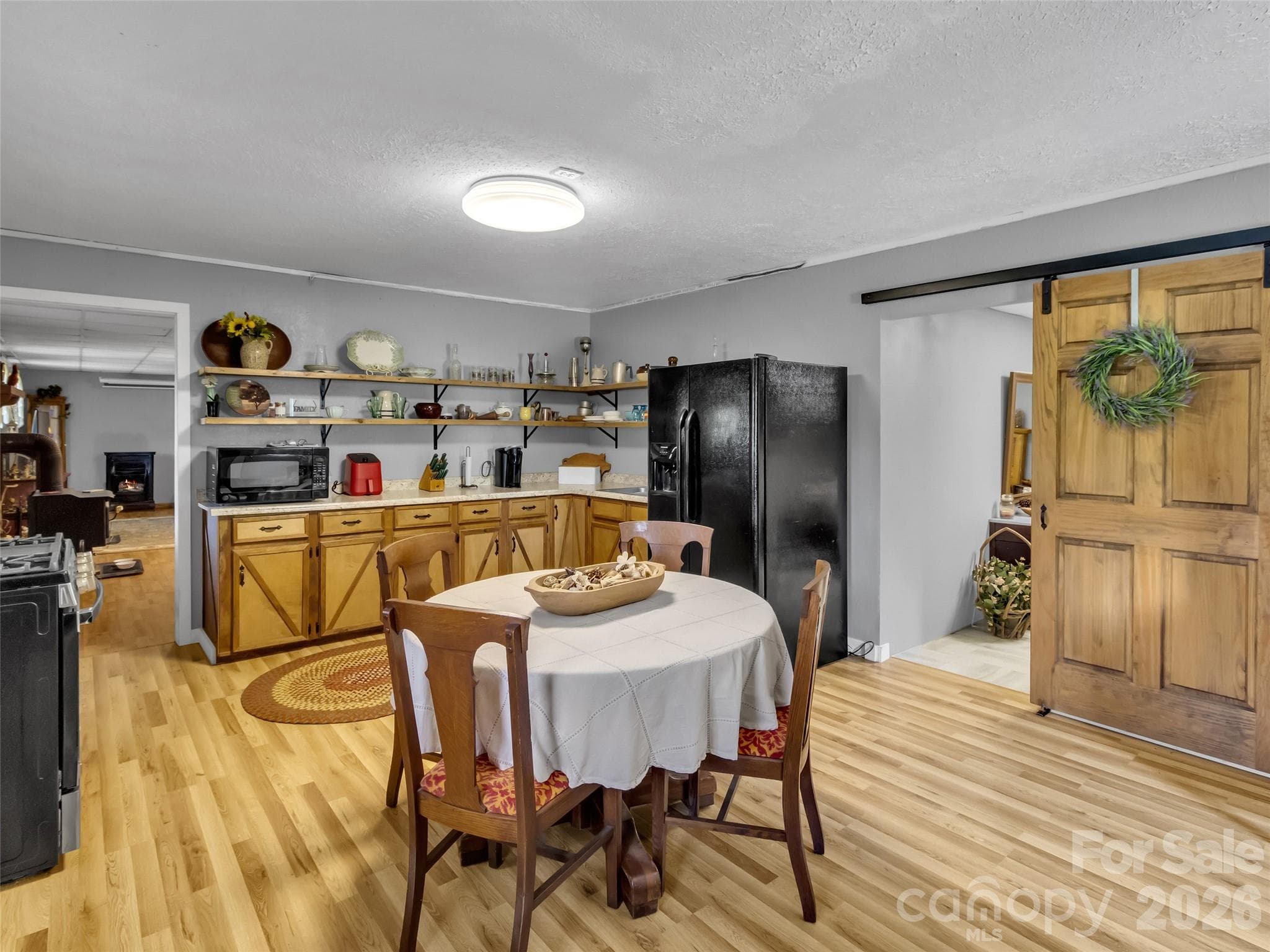Single Family Residence at 555 Acres View Drive, Waynesville, photo 19 of 48