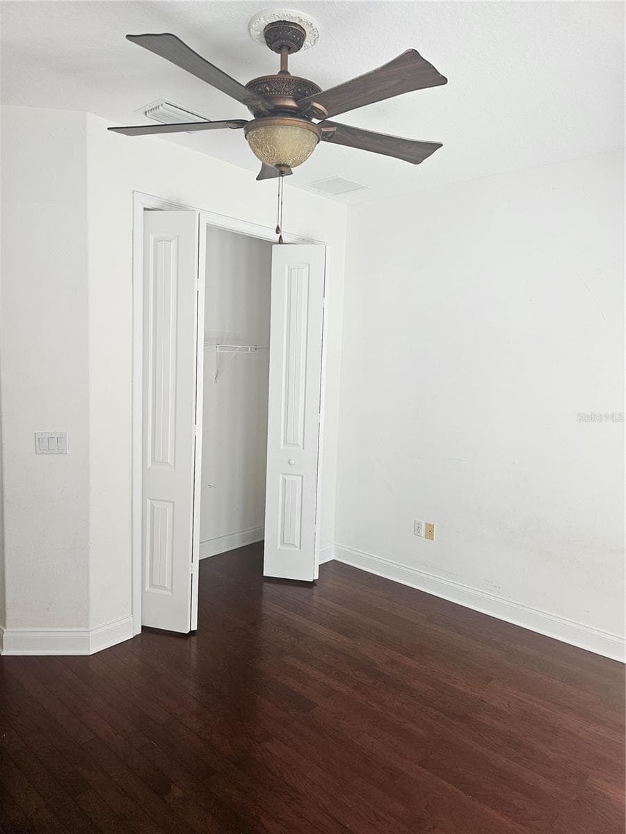 Single Family Residence at 33116 IRONGATE DR, LEESBURG, photo 70 of 95