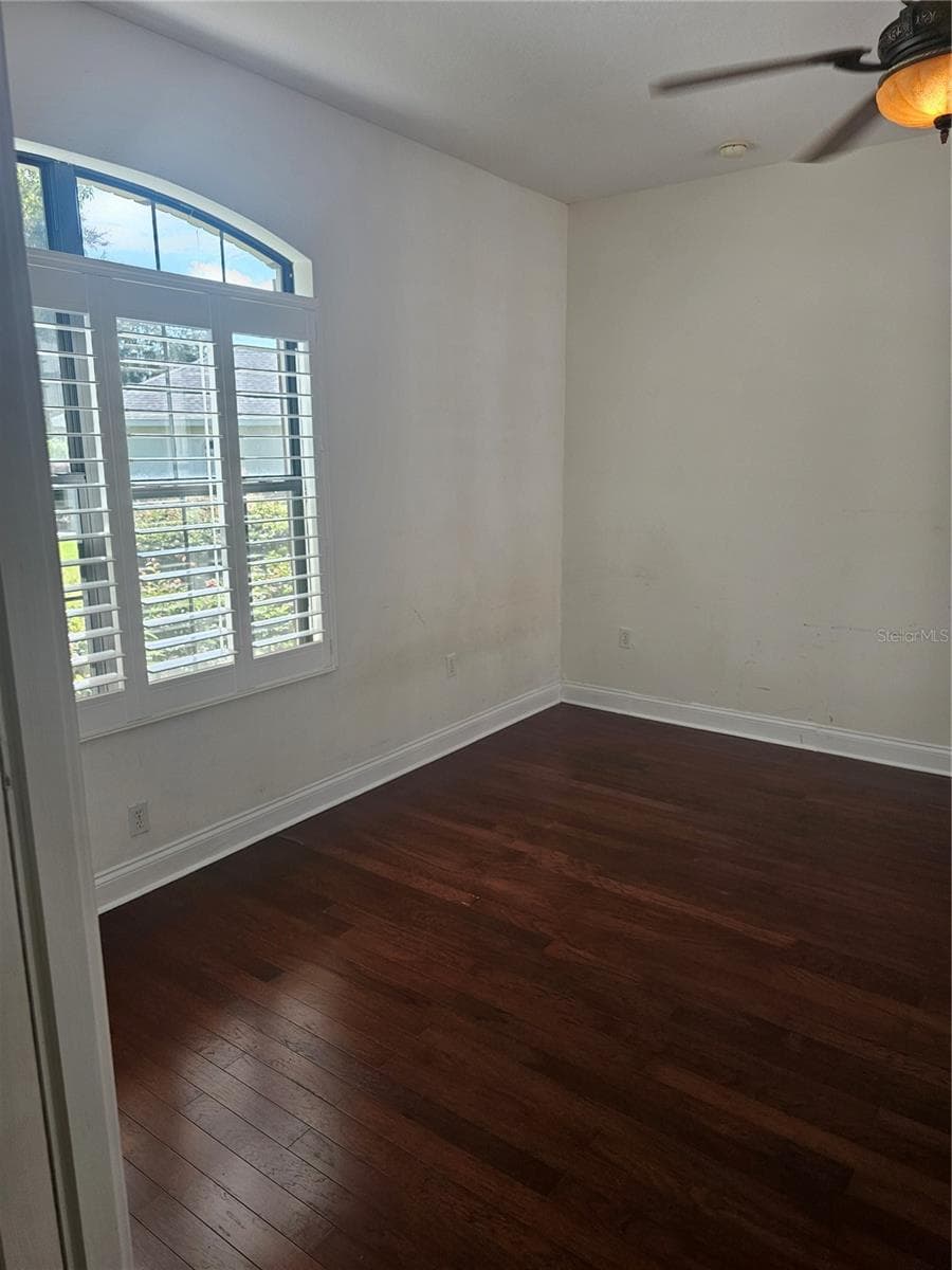 Third Bedroom - 33116 IRONGATE DR, LEESBURG
