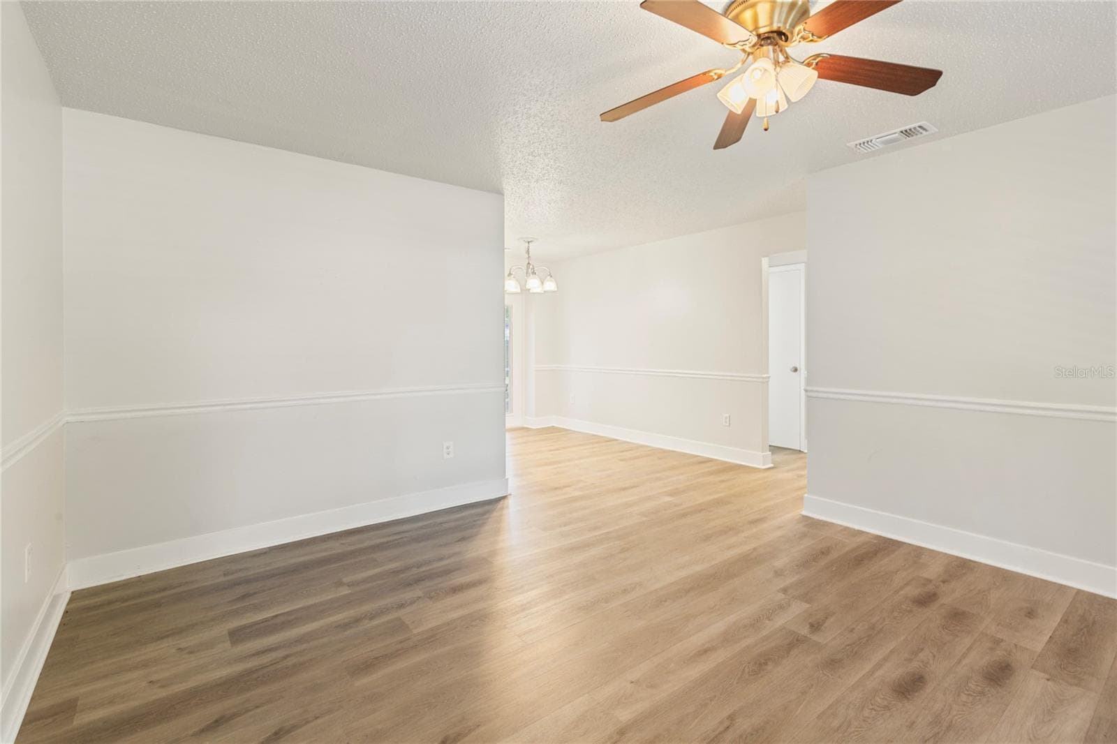 Single Family Residence at 4680 CRONIN DR, SARASOTA, photo 9 of 27