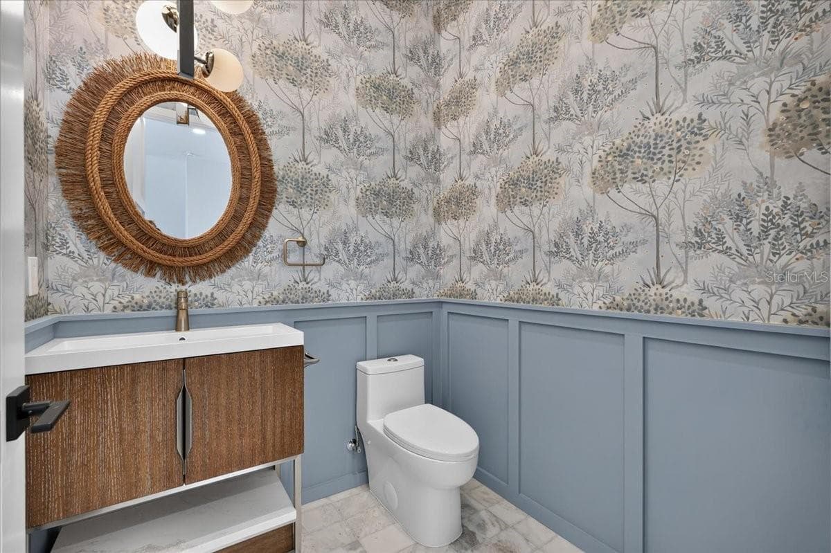 half bathroom - 116 WIMBLEDON CT, REDINGTON SHORES