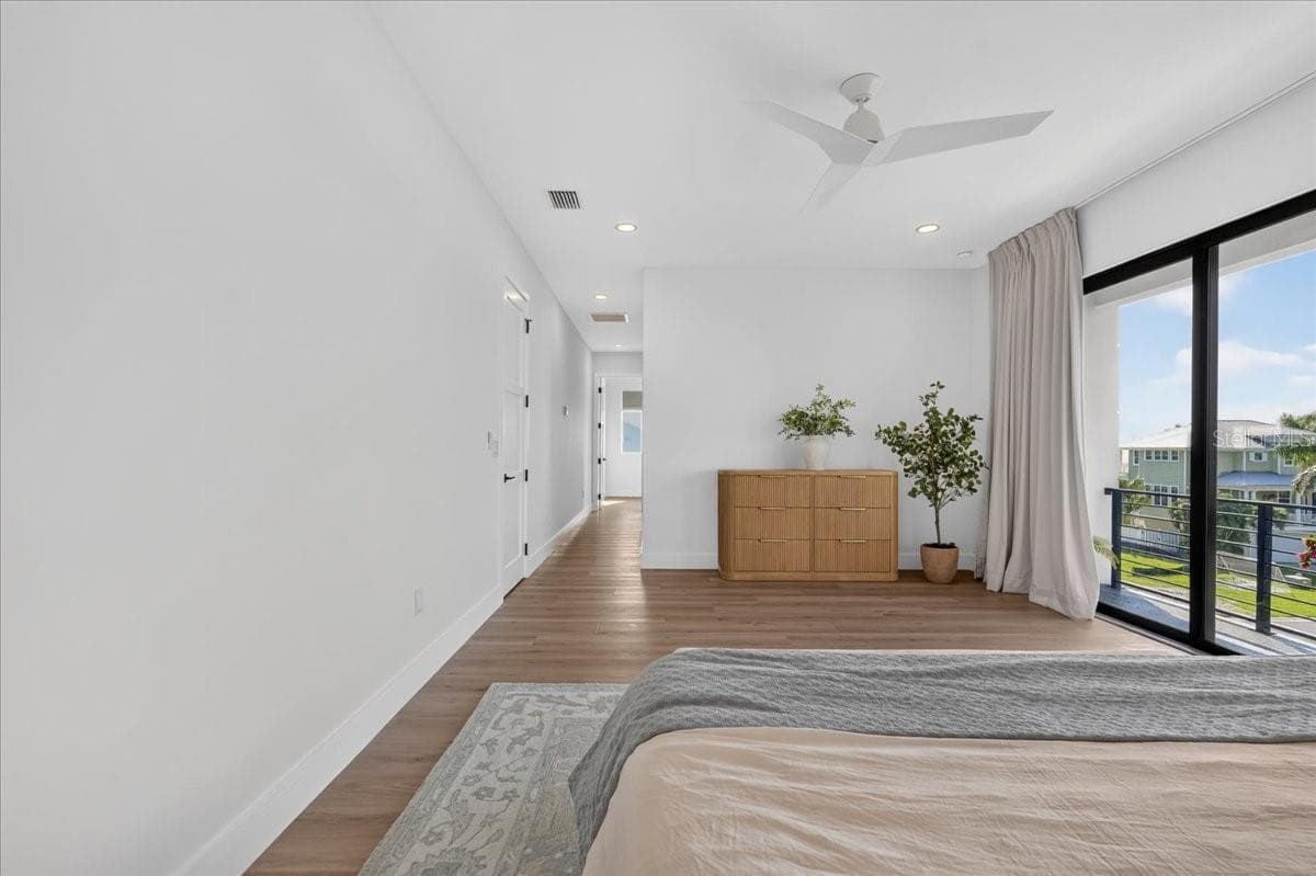 Single Family Residence at 116 WIMBLEDON CT, REDINGTON SHORES, photo 33 of 60