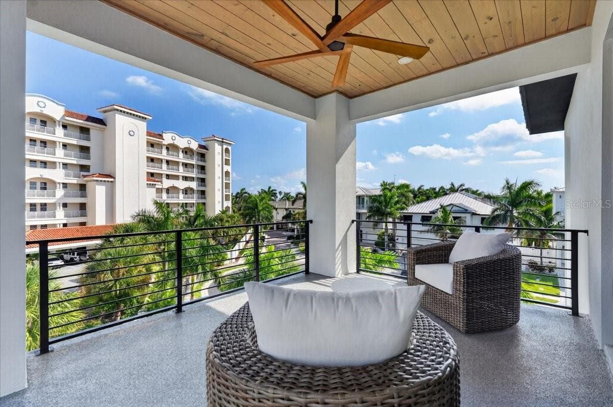 Single Family Residence at 116 WIMBLEDON CT, REDINGTON SHORES, photo 42 of 60