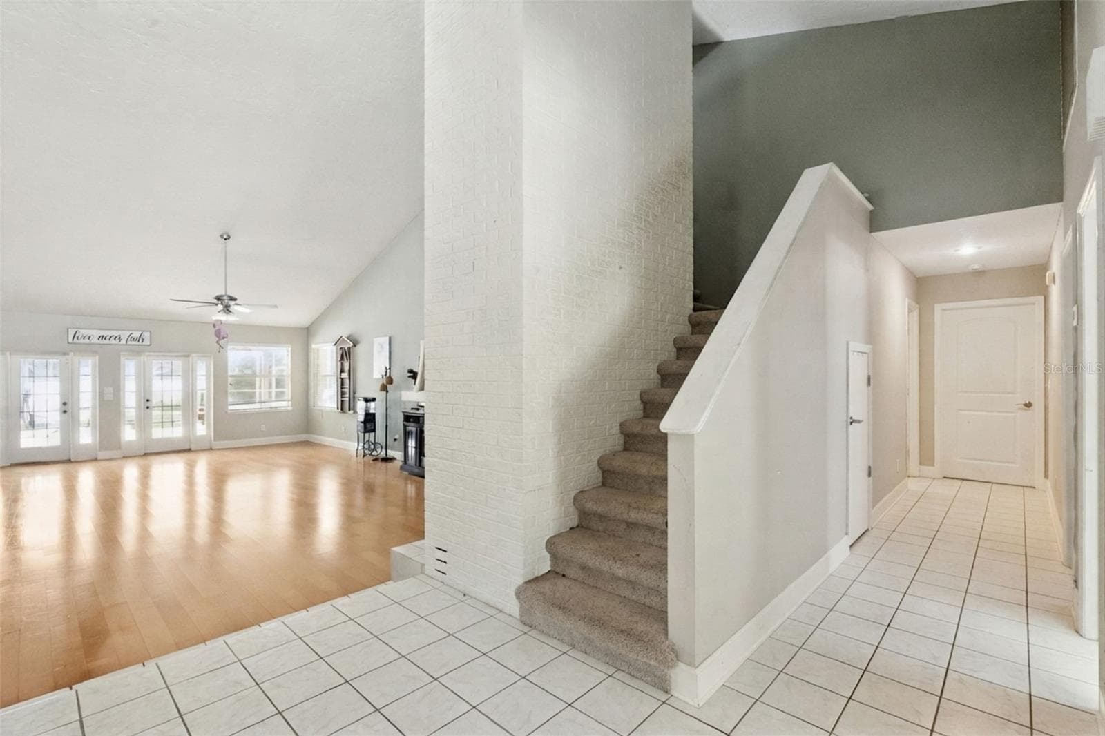 Single Family Residence at 25 LAKEWOOD CSWY, WINTER HAVEN, photo 9 of 52