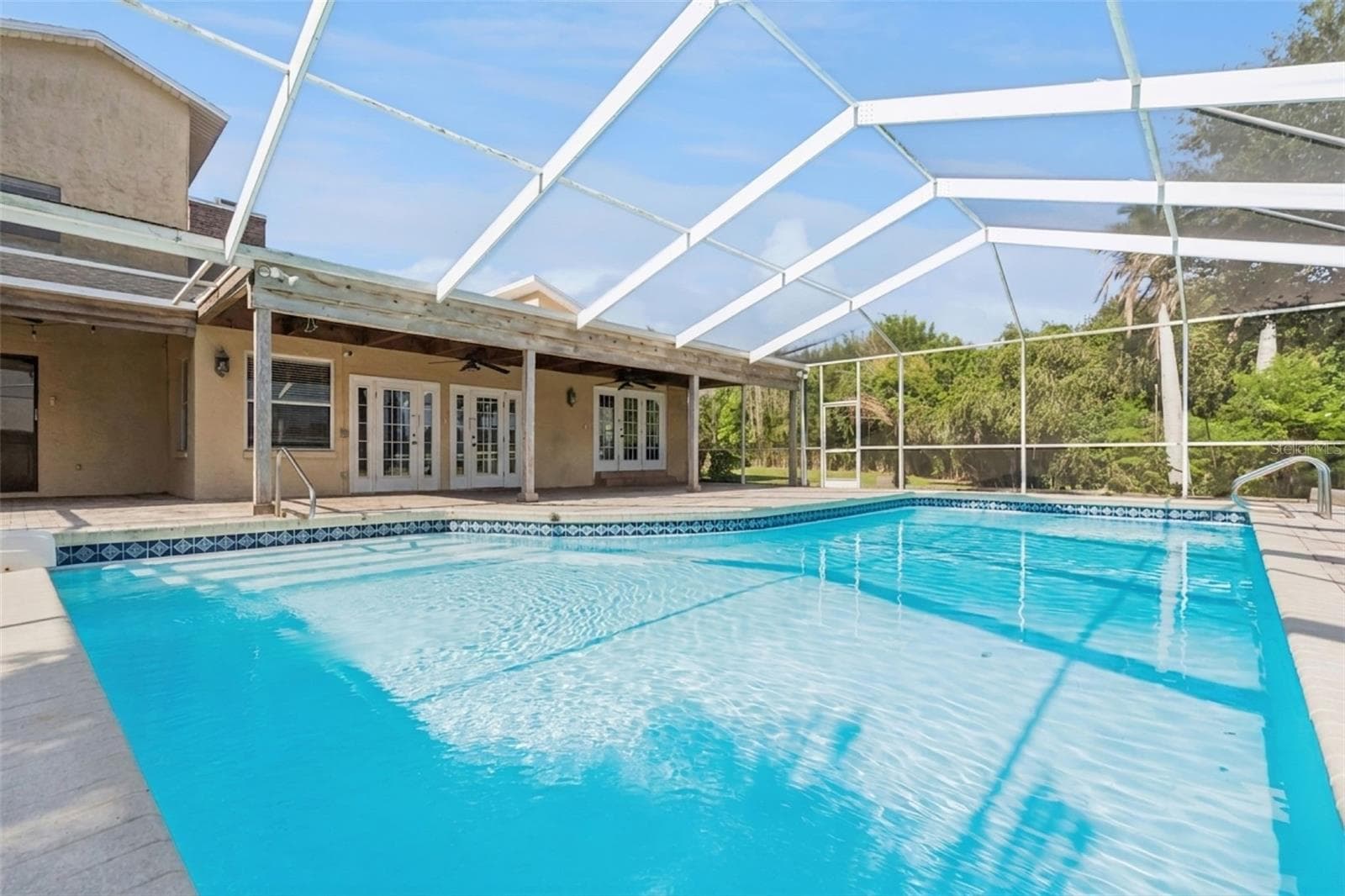 Gorgeous oversized pool. - 25 LAKEWOOD CSWY, WINTER HAVEN