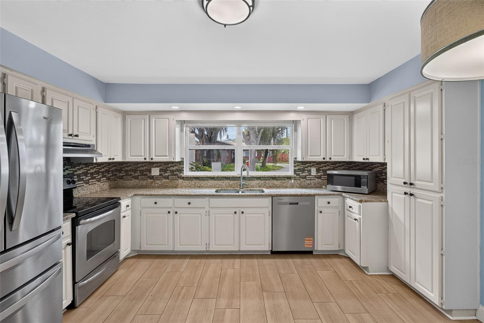 Single Family Residence at 12499 82ND TER, SEMINOLE, photo 7 of 29