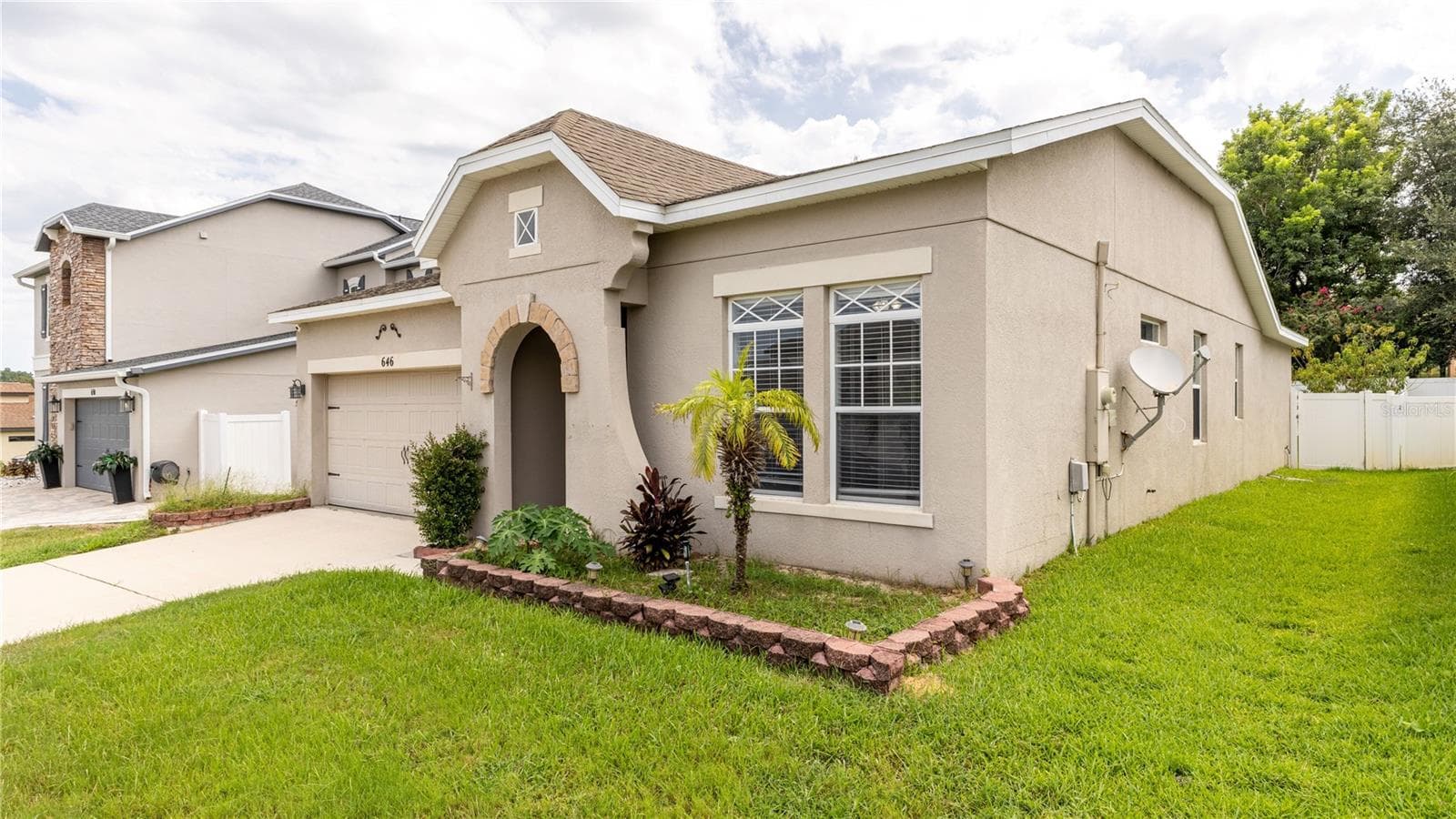 Single Family Residence at 646 ARBOR POINTE AVE, MINNEOLA, photo 2 of 37