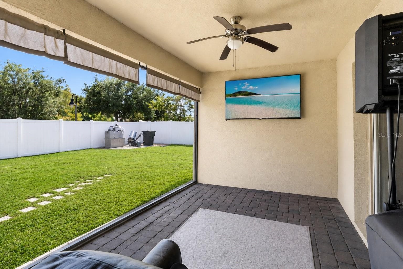 Single Family Residence at 394 BLUE LAKE CIR, KISSIMMEE, photo 18 of 26