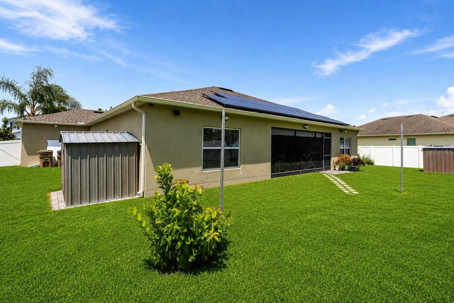 Single Family Residence at 394 BLUE LAKE CIR, KISSIMMEE, photo 19 of 26