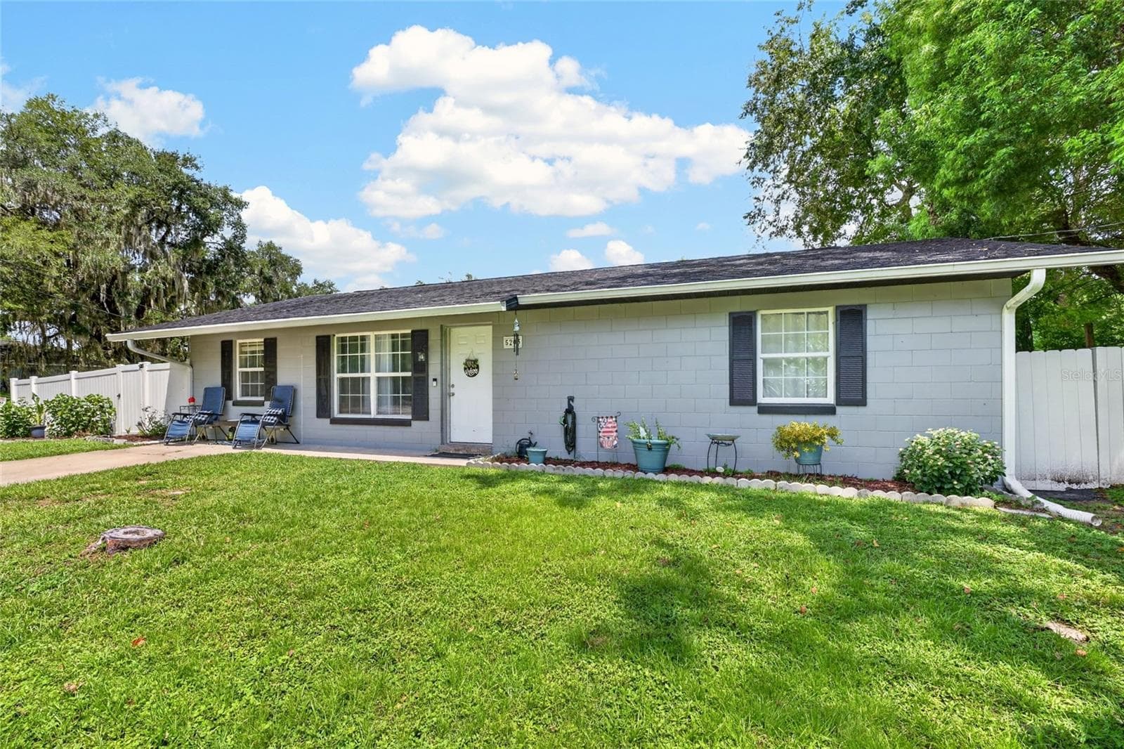 Front of house from road - 5203 SE 114TH ST, BELLEVIEW