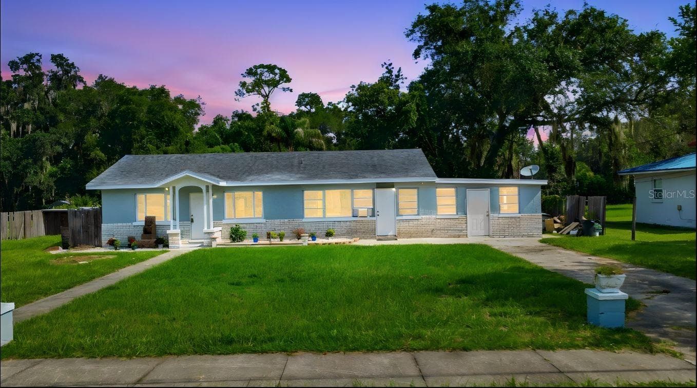 Front - 8 SMYRNA DR, DEBARY