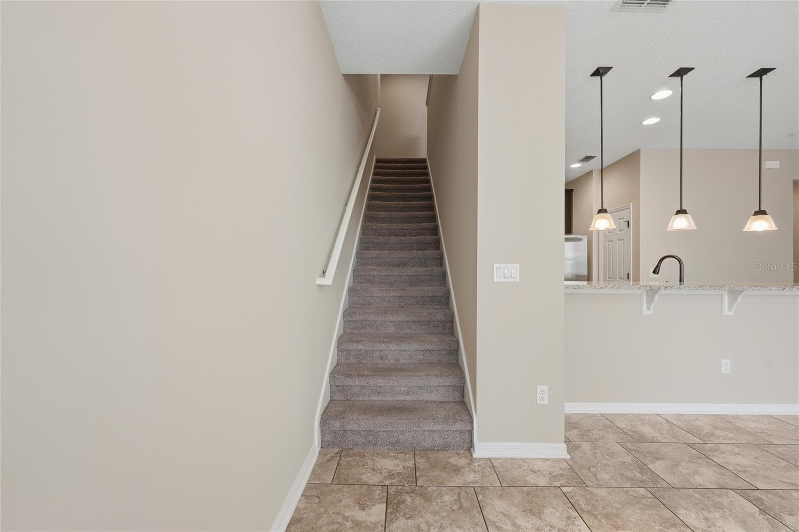 Townhouse at 15613 ORANGE HARVEST LOOP, WINTER GARDEN, photo 9 of 25