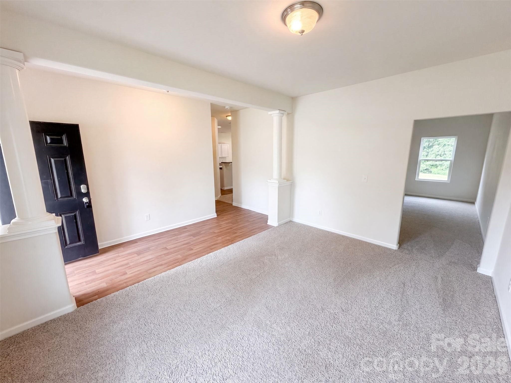 Single Family Residence at 8815 First Run Court, Charlotte, photo 11 of 24