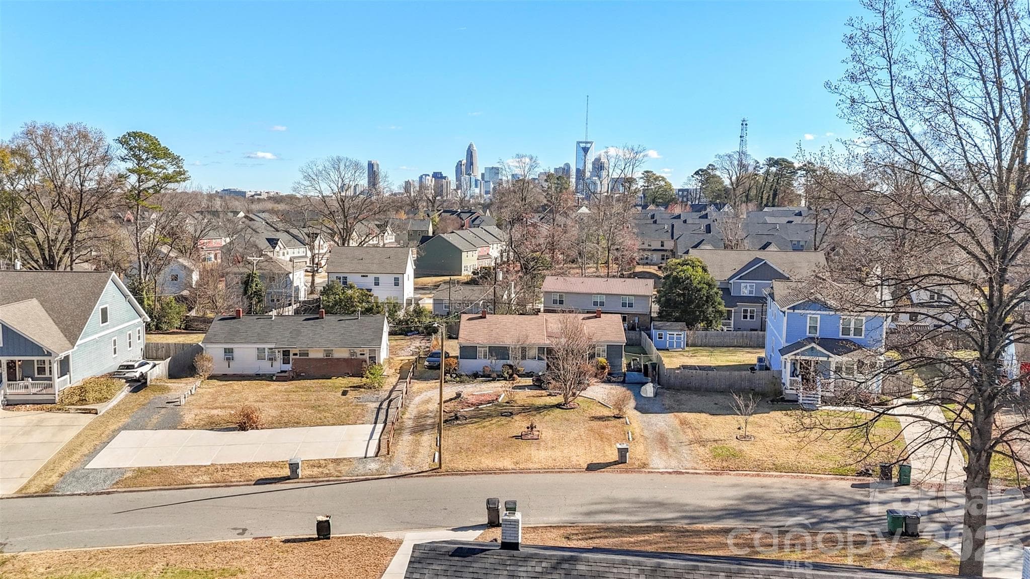 Duplex at 3019 Columbus Circle, Charlotte, photo 37 of 39